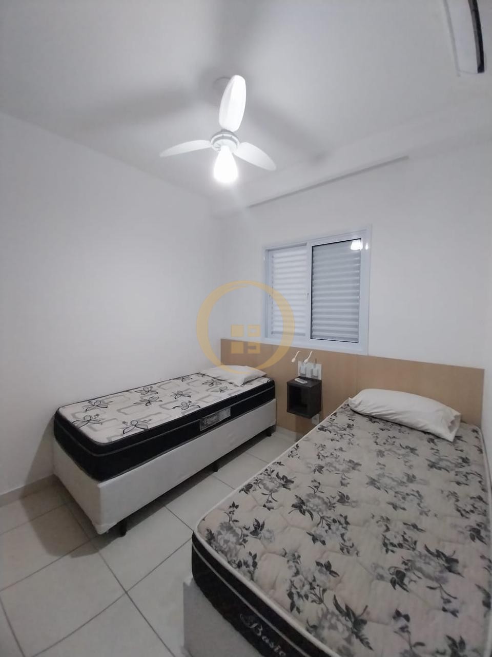 Apartamento na Praia da Enseada, Guarujá - SP