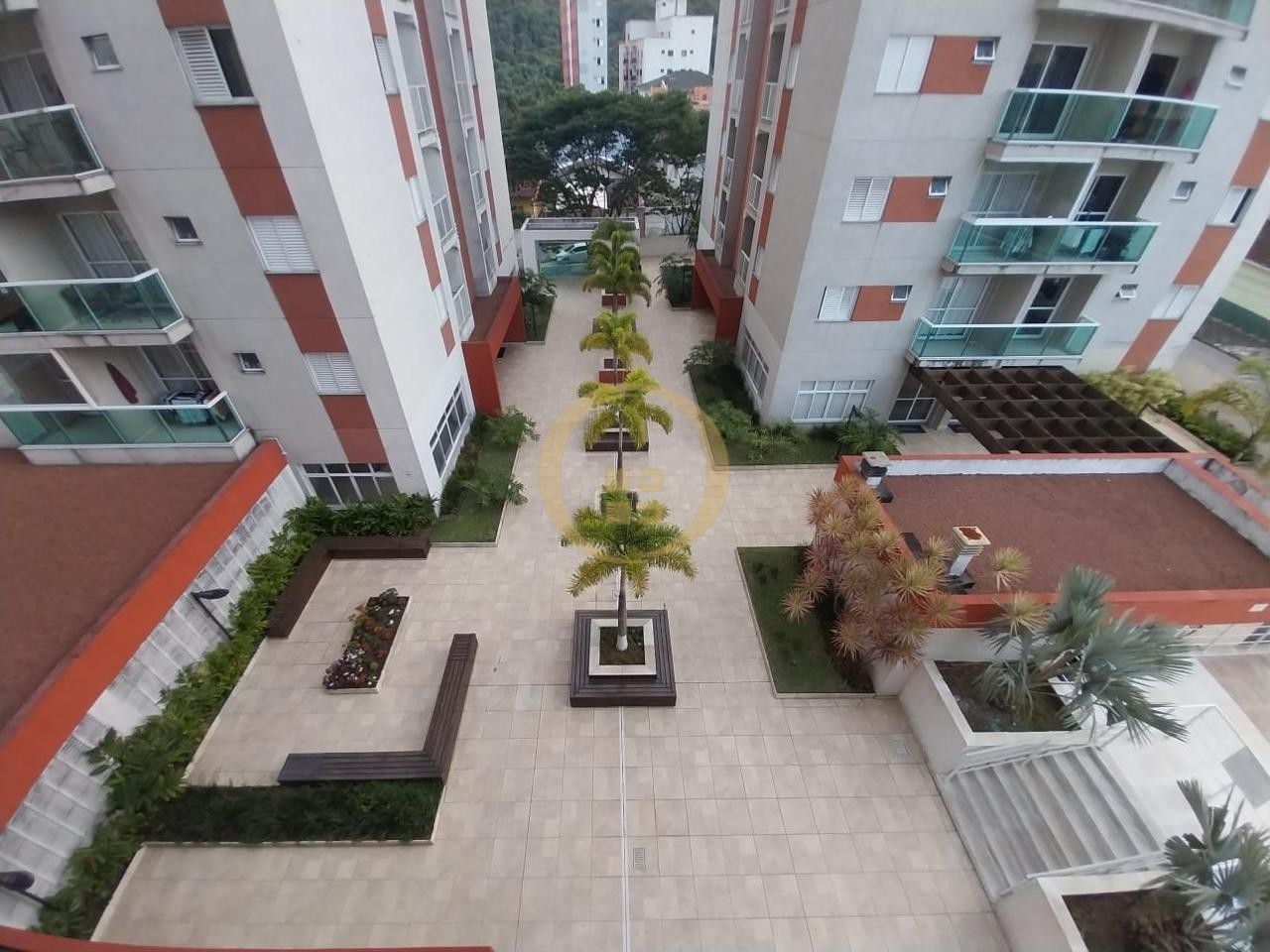 Apartamento na Praia da Enseada, Guarujá - SP