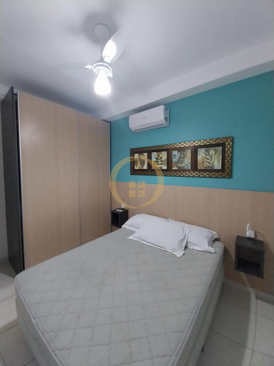 Apartamento na Praia da Enseada, Guarujá - SP