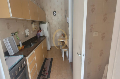 Apartamento na Praia das Pitangueiras, Guarujá - SP