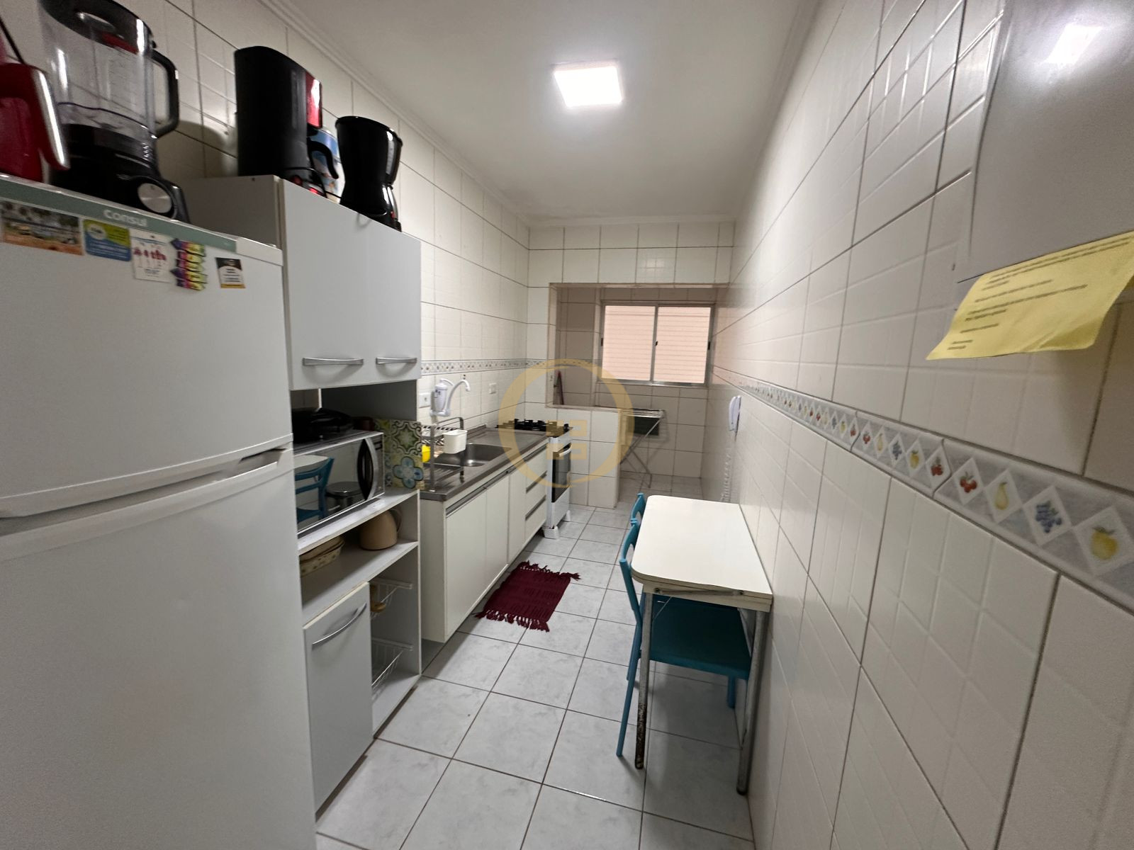 Apartamento na Praia das Pitangueiras, Guarujá - SP