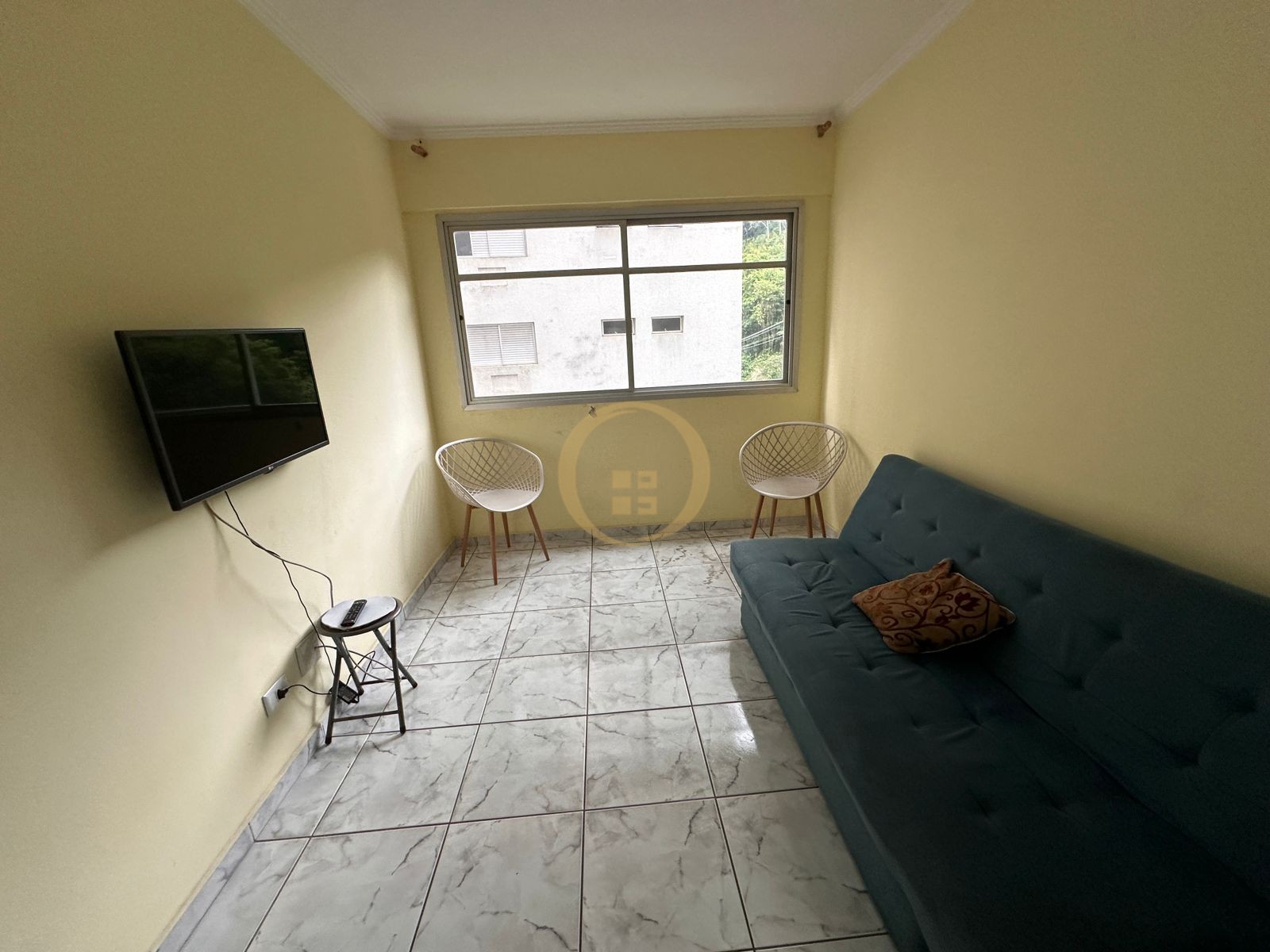 Apartamento na Praia das Pitangueiras, Guarujá - SP