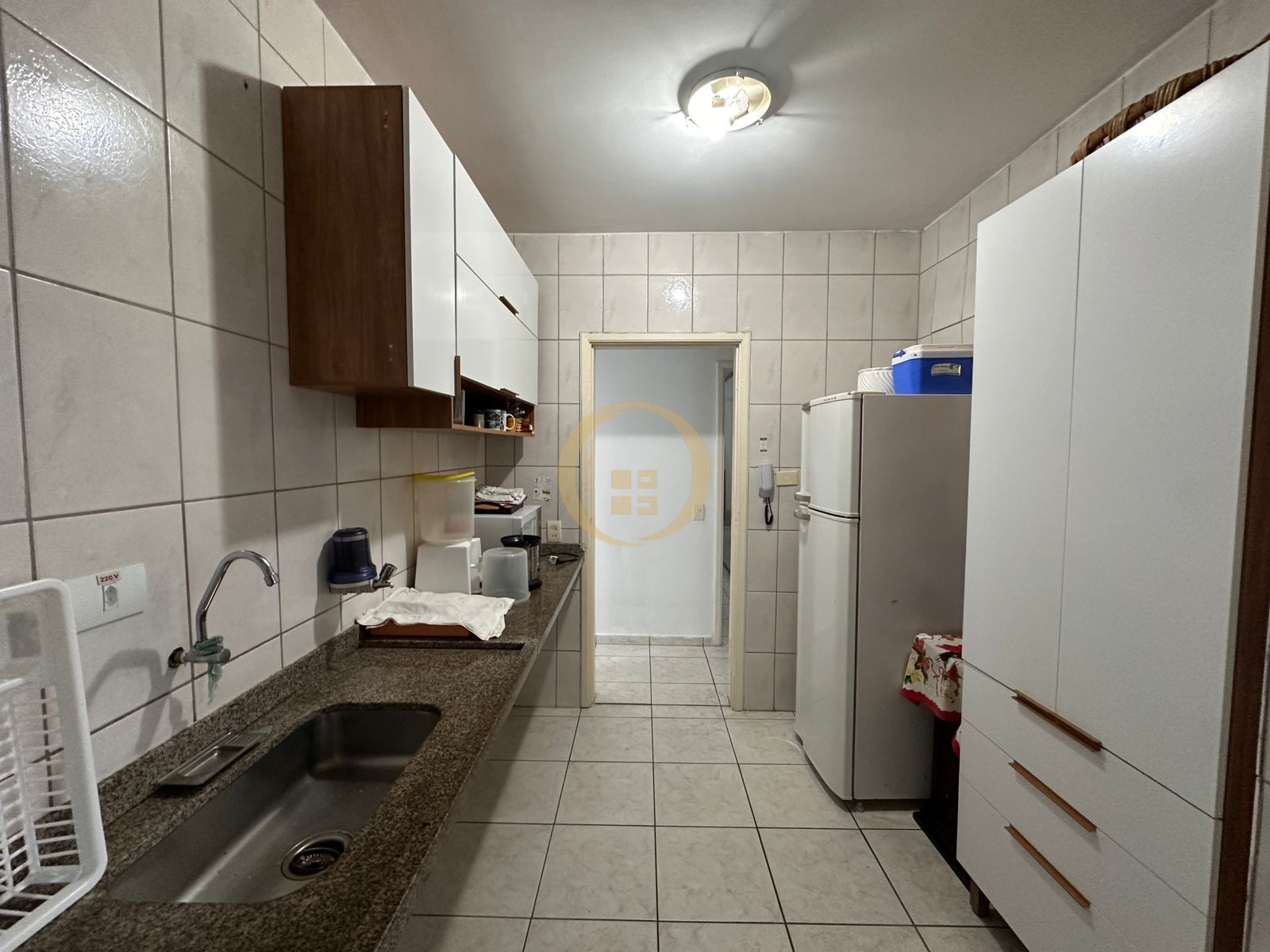Apartamento na Praia da Enseada, Guarujá - SP