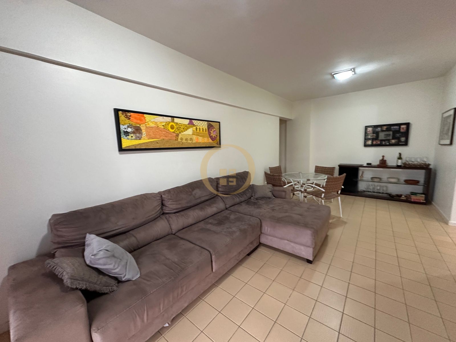 Apartamento na Praia do Tombo, Guarujá - SP