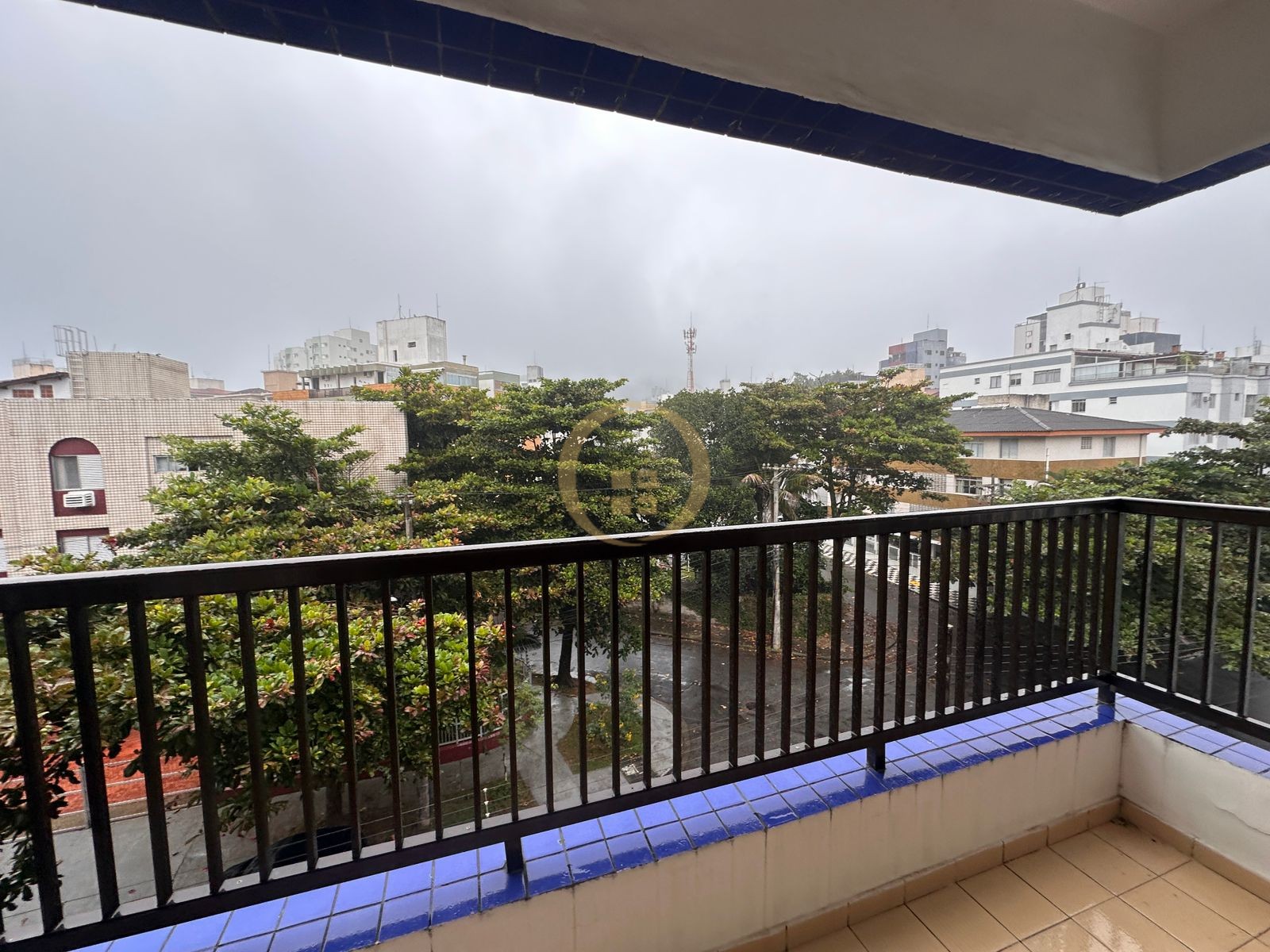 Apartamento na Praia do Tombo, Guarujá - SP
