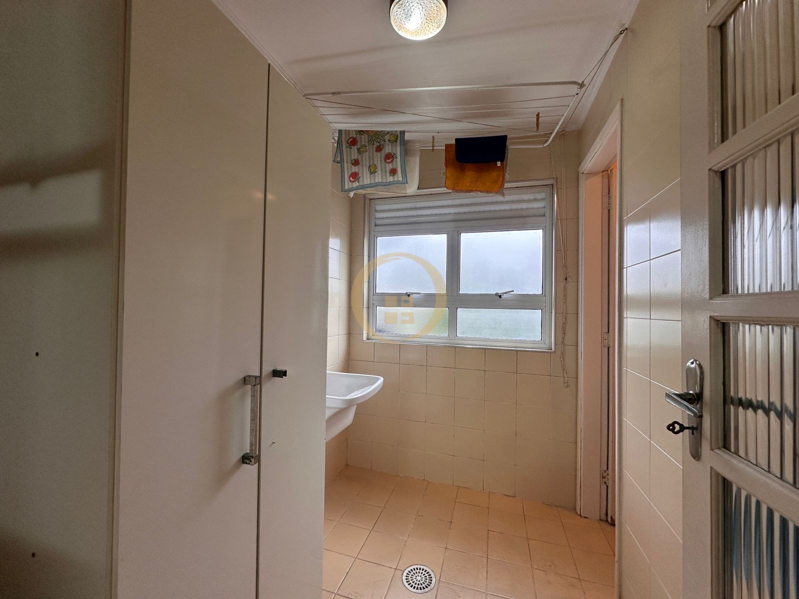 Apartamento na Praia do Tombo, Guarujá - SP