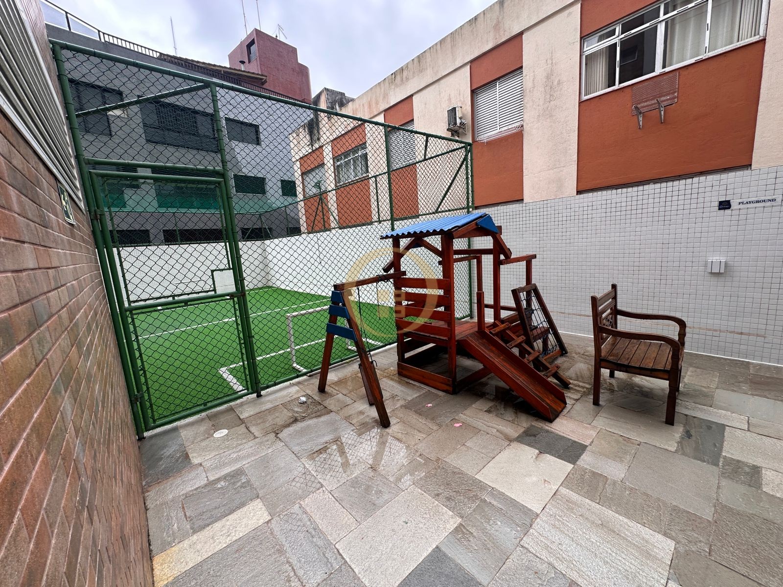 Apartamento na Praia da Enseada, Guarujá - SP