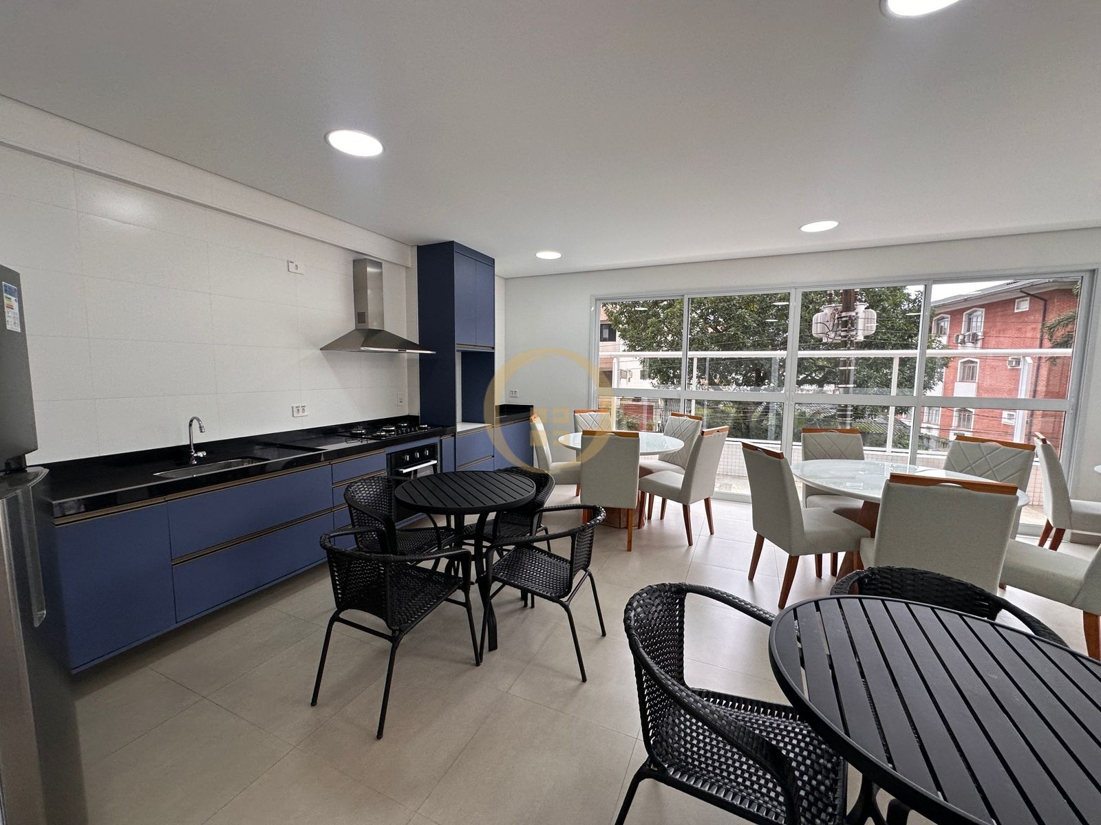 Apartamento na Praia da Enseada, Guarujá - SP