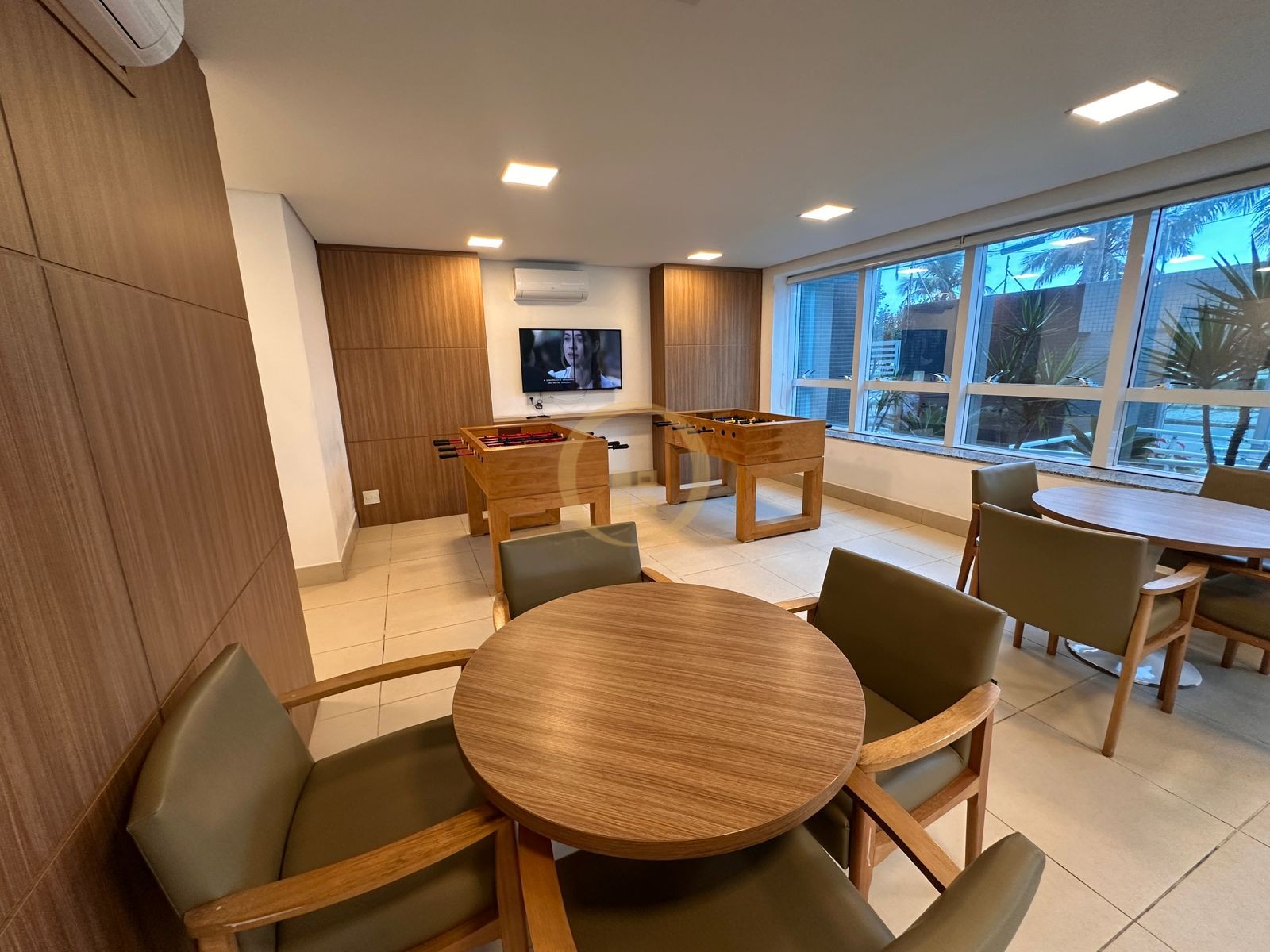 Apartamento na Praia da Enseada, Guarujá - SP