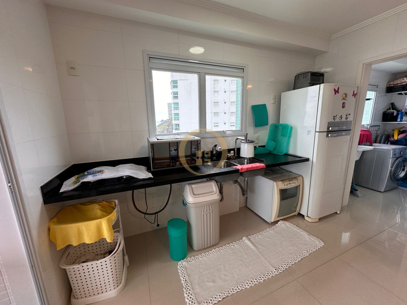 Apartamento na Praia da Enseada, Guarujá - SP