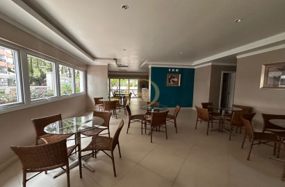 Apartamento na Praia das Pitangueiras, Guarujá - SP