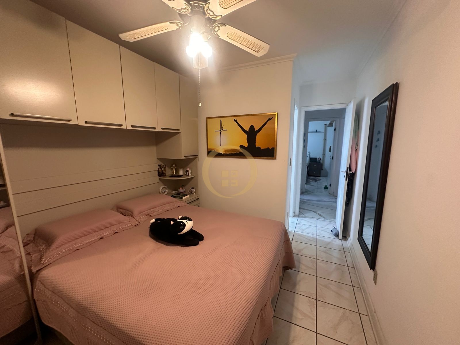 Apartamento na Praia das Astúrias, Guarujá - SP