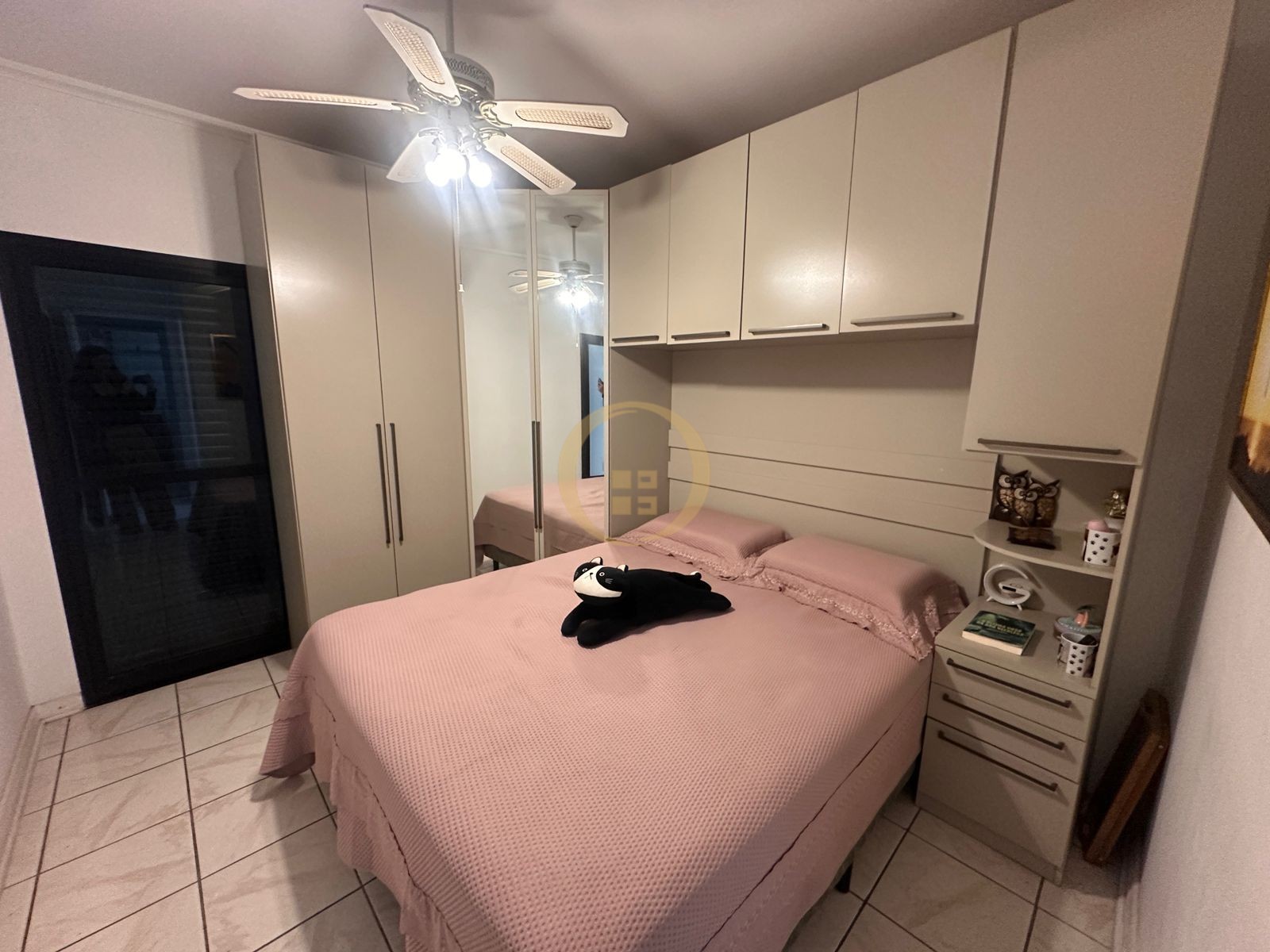 Apartamento na Praia das Astúrias, Guarujá - SP