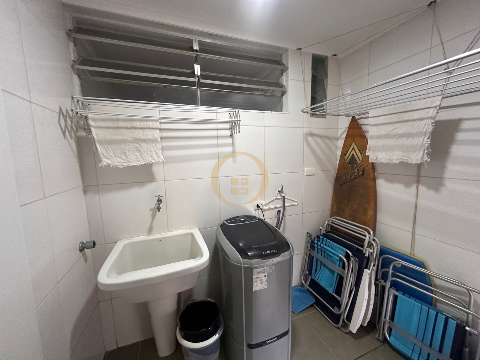 Apartamento na Praia das Pitangueiras, Guarujá - SP