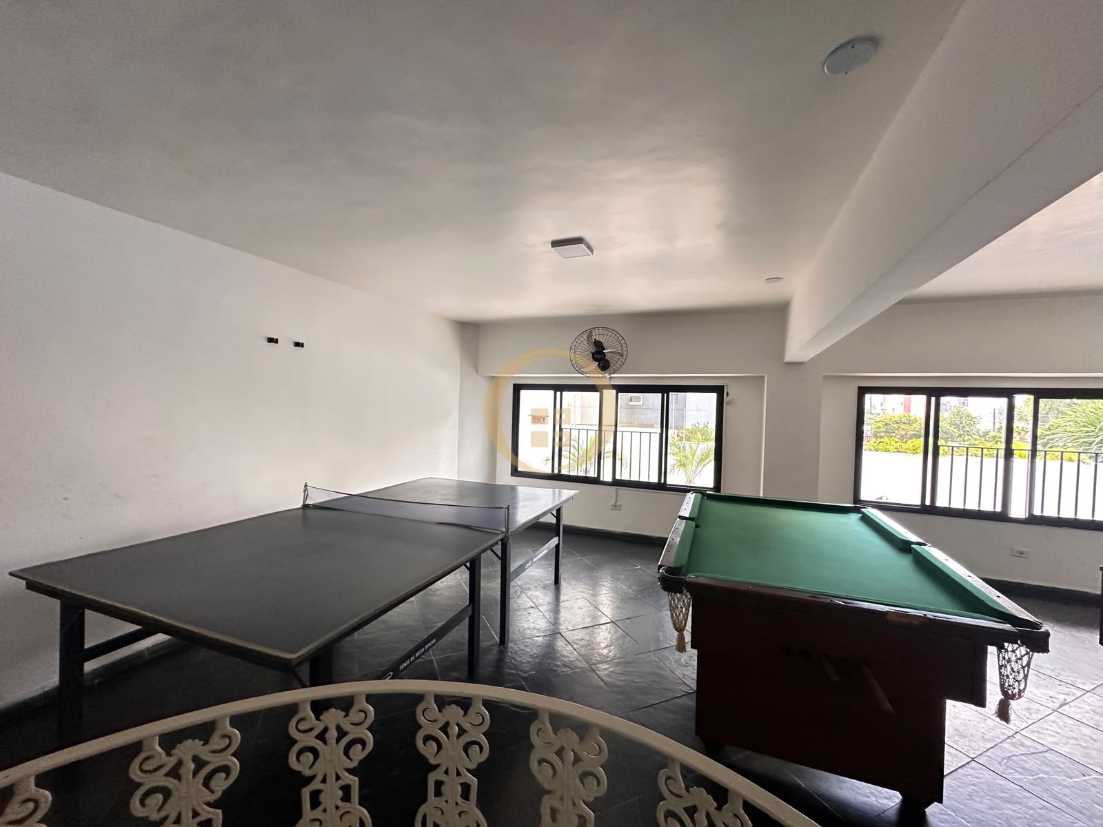 Apartamento na Praia da Enseada, Guarujá - SP