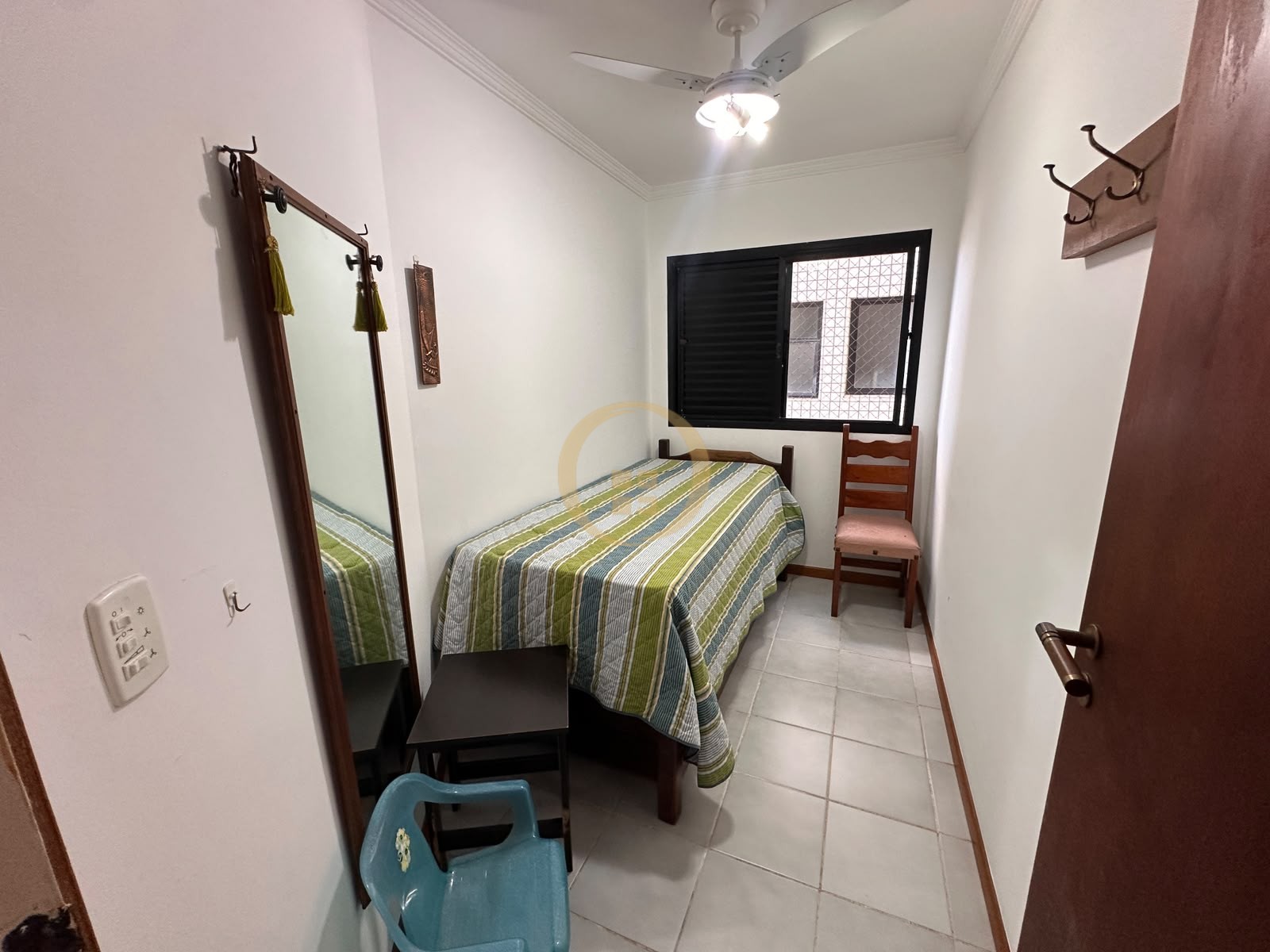 Apartamento na Praia da Enseada, Guarujá - SP