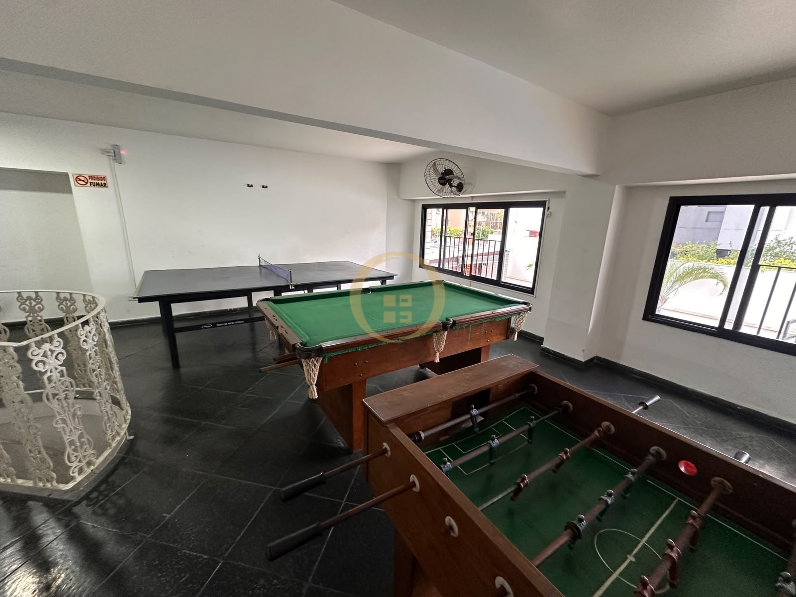 Apartamento na Praia da Enseada, Guarujá - SP