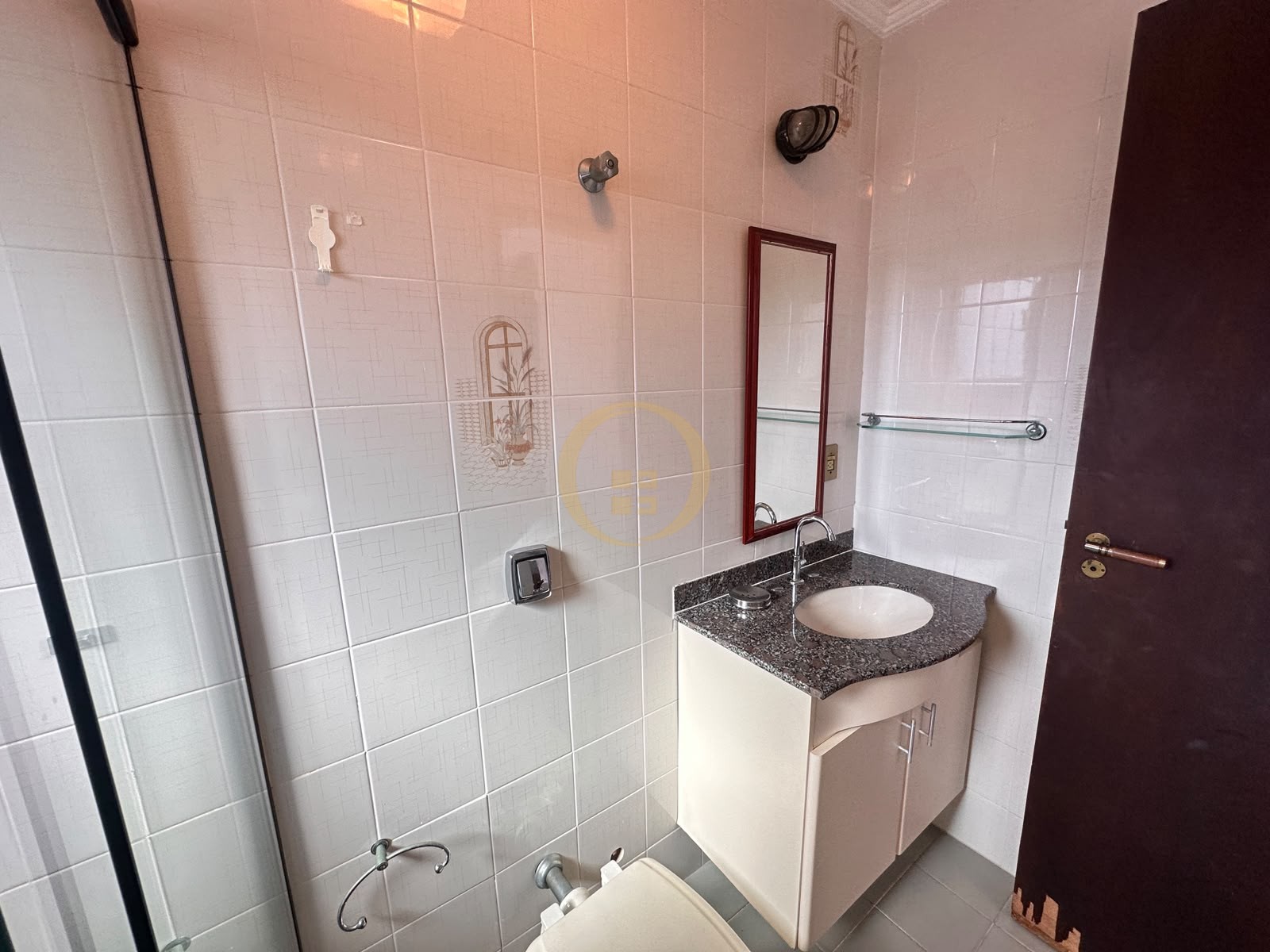 Apartamento na Praia da Enseada, Guarujá - SP