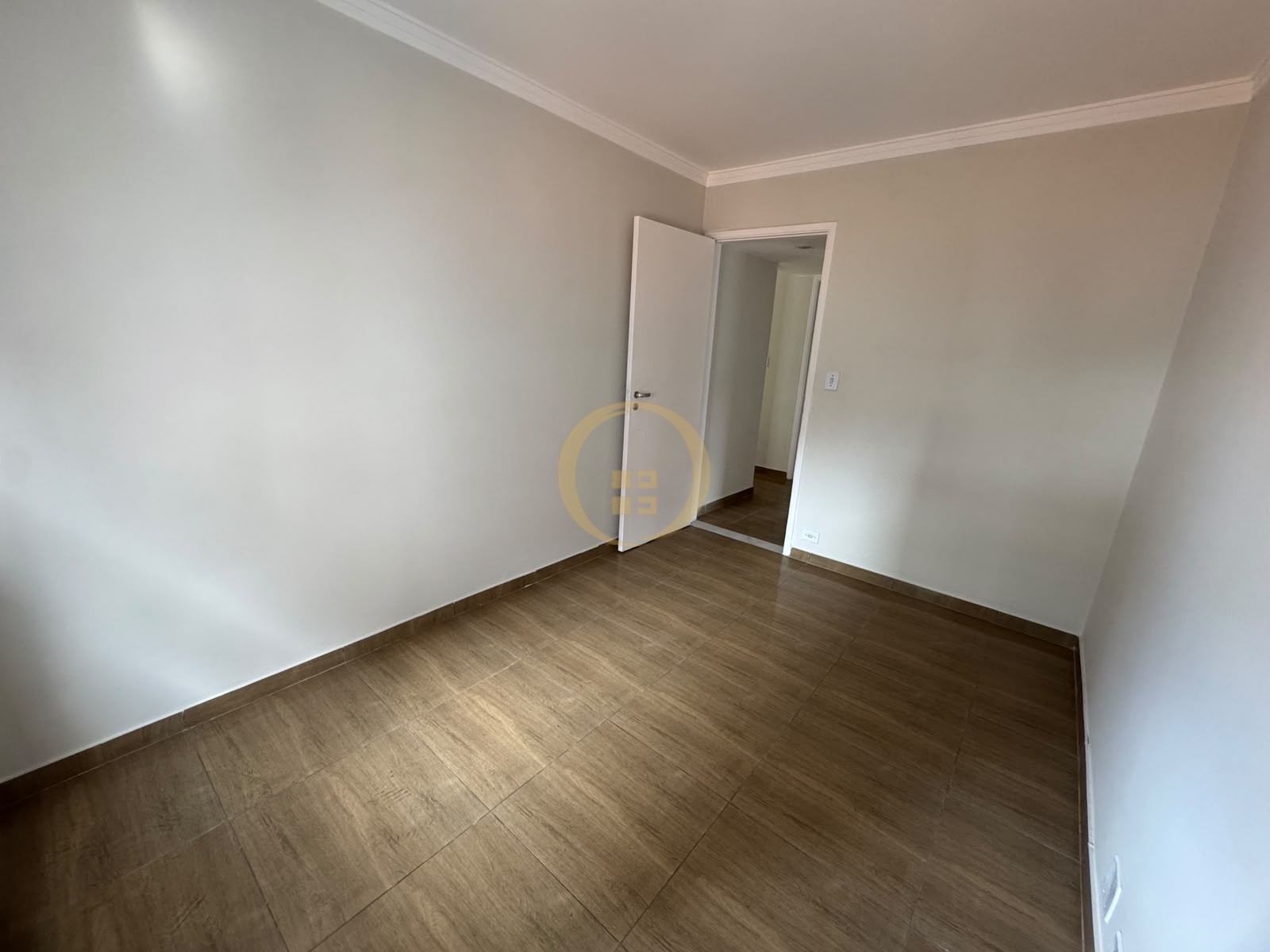 Apartamento na Praia da Enseada, Guarujá - SP