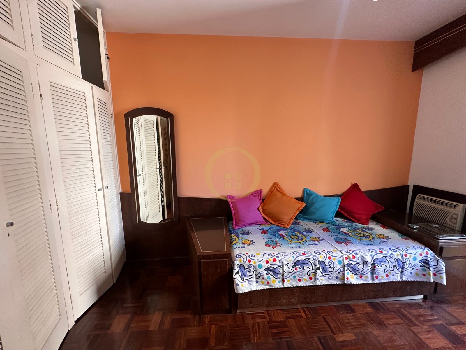 Apartamento na Praia das Pitangueiras, Guarujá - SP