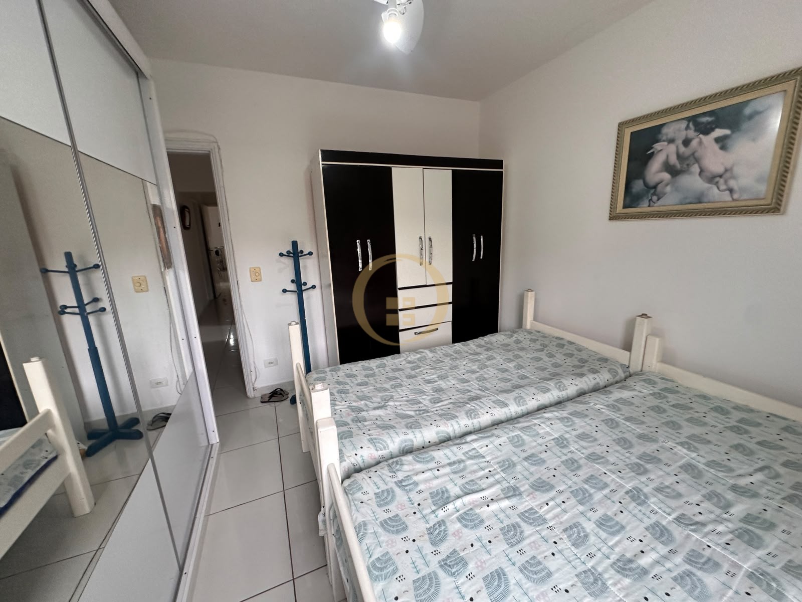 Apartamento na Praia da Enseada, Guarujá - SP