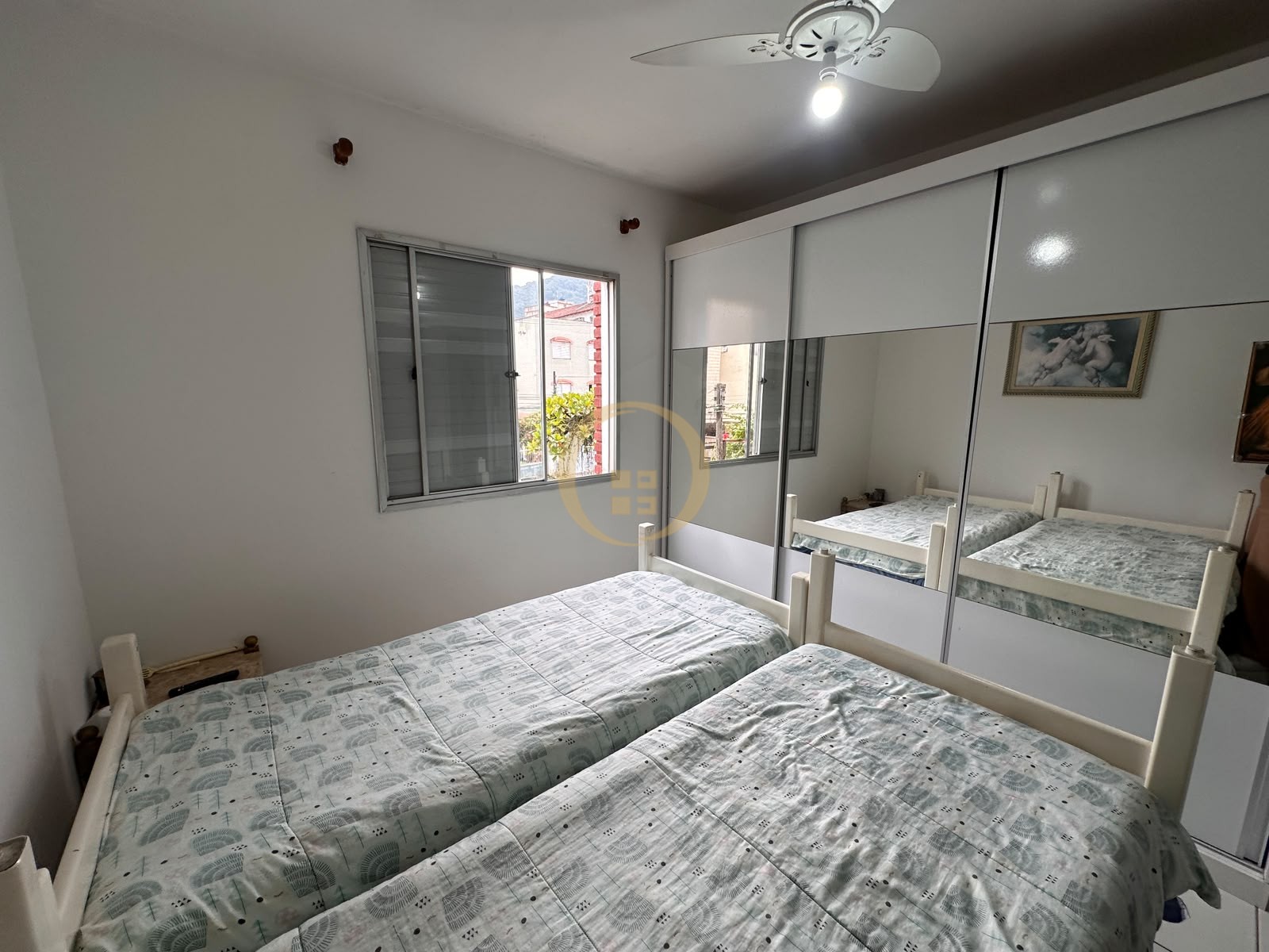 Apartamento na Praia da Enseada, Guarujá - SP