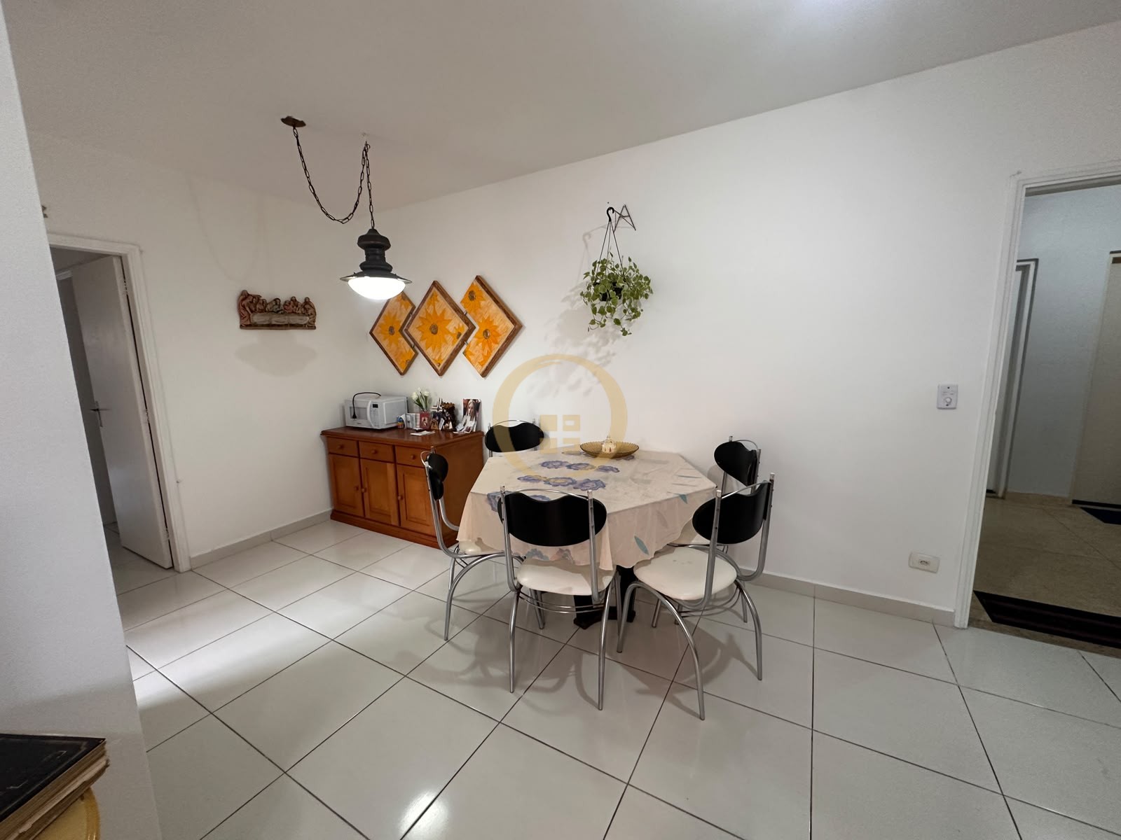 Apartamento na Praia da Enseada, Guarujá - SP