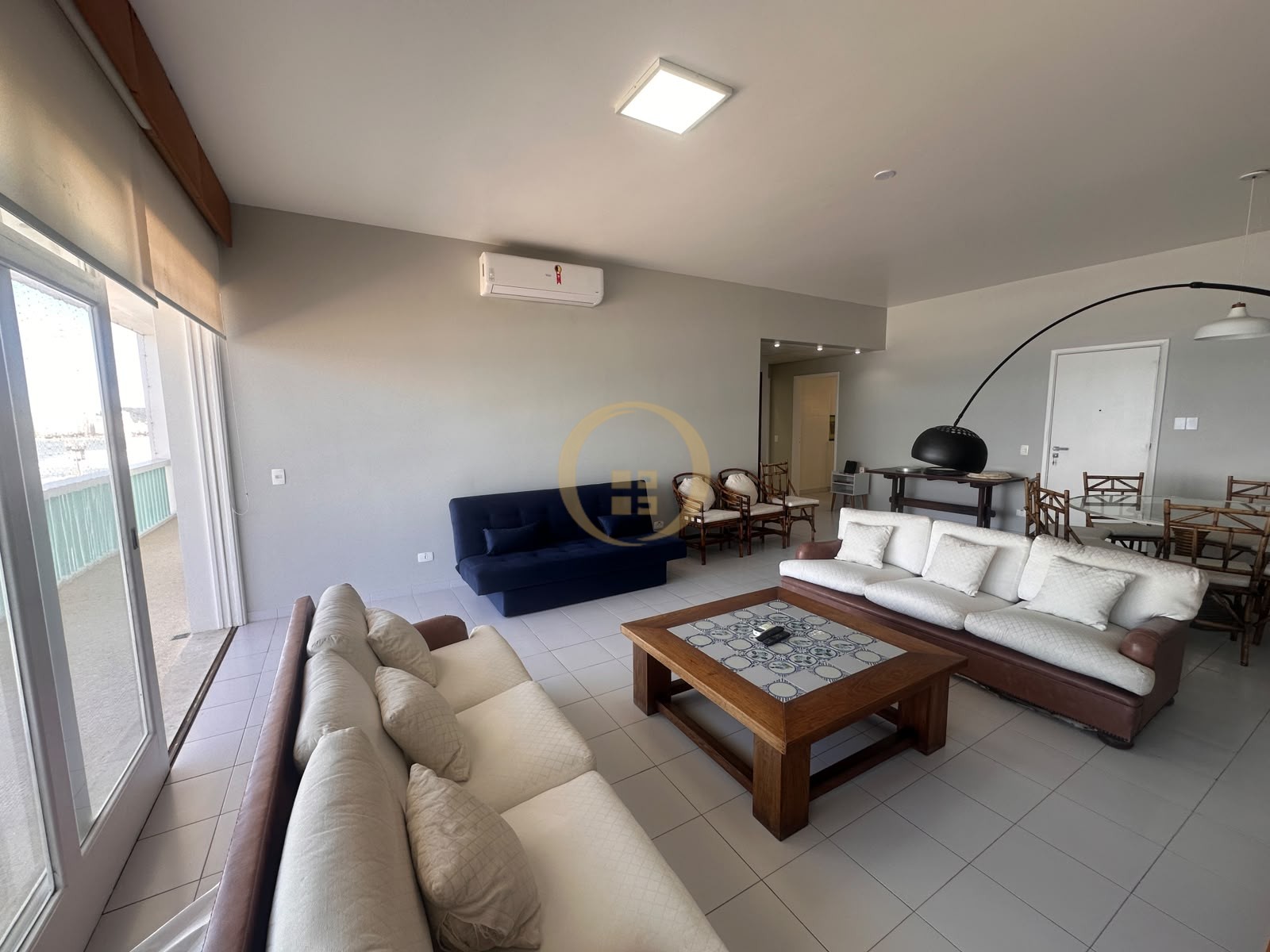 Apartamento-3-dormitorios-Pitangueiras