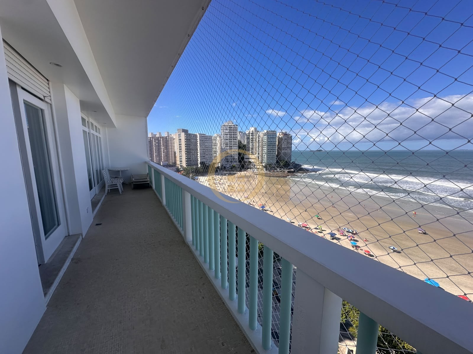 Apartamento-3-dormitorios-Pitangueiras