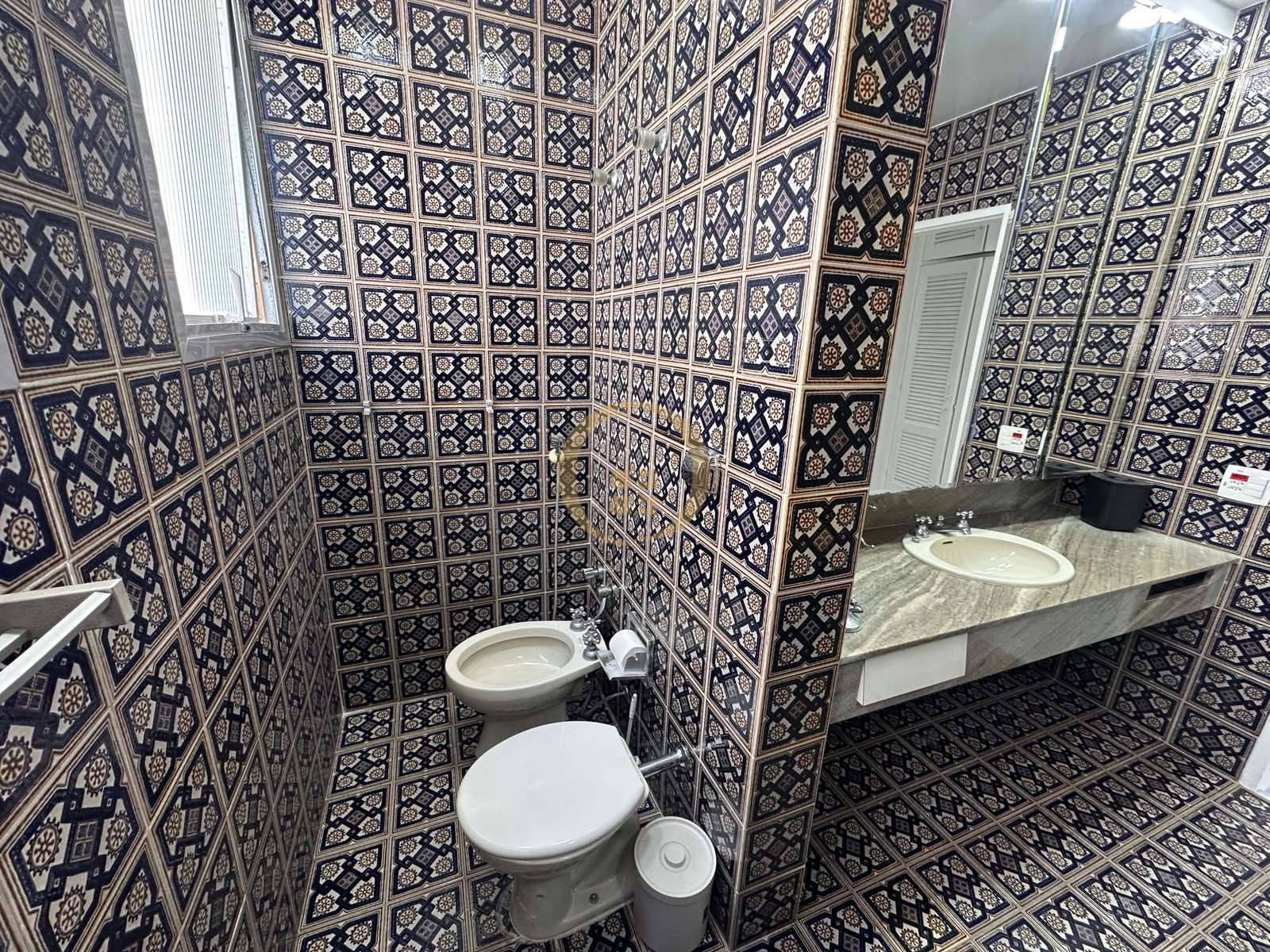 Apartamento Frente ao Mar nas Pitangueiras, Guarujá - SP
