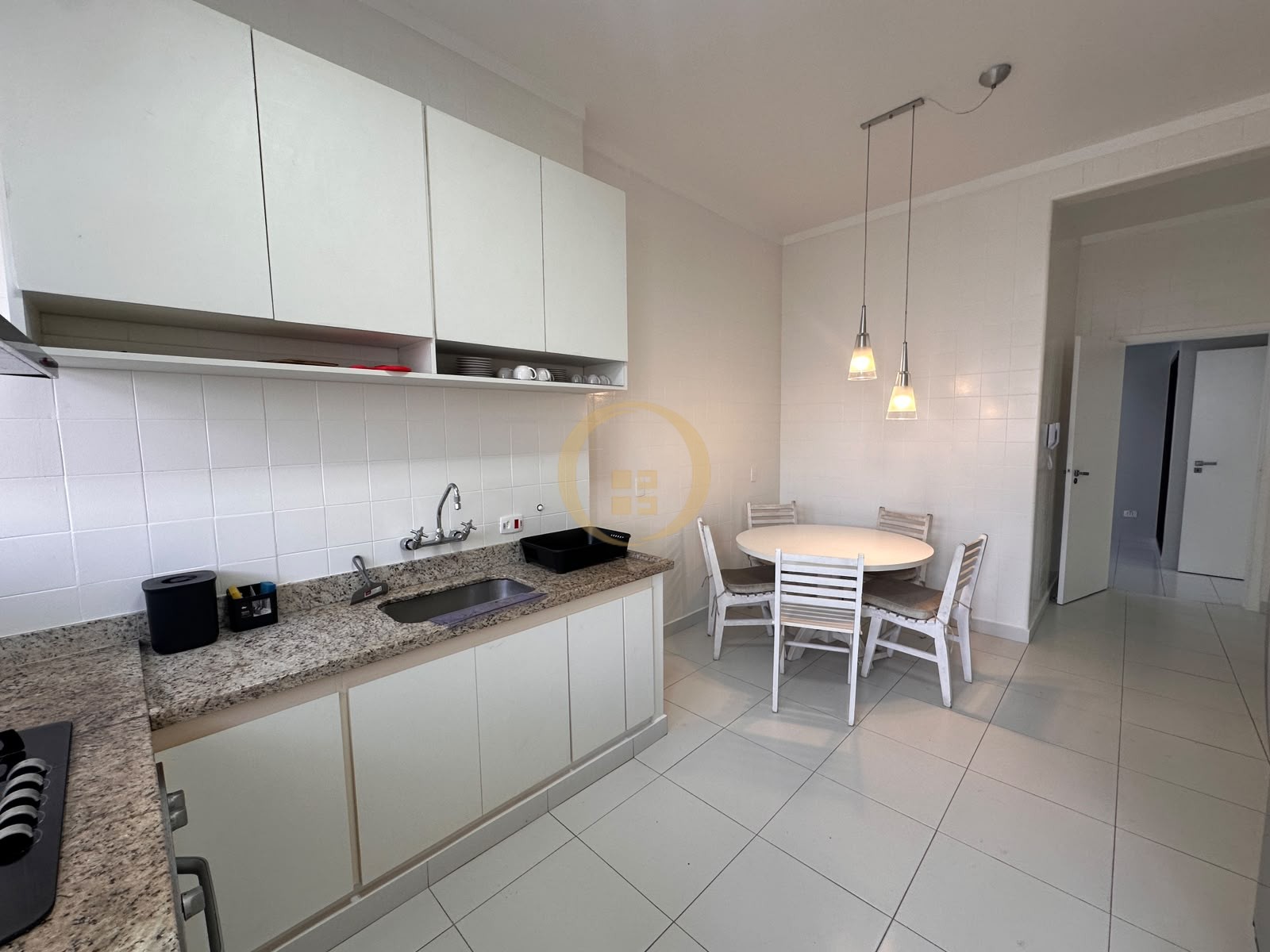 Apartamento-3-dormitorios-Pitangueiras
