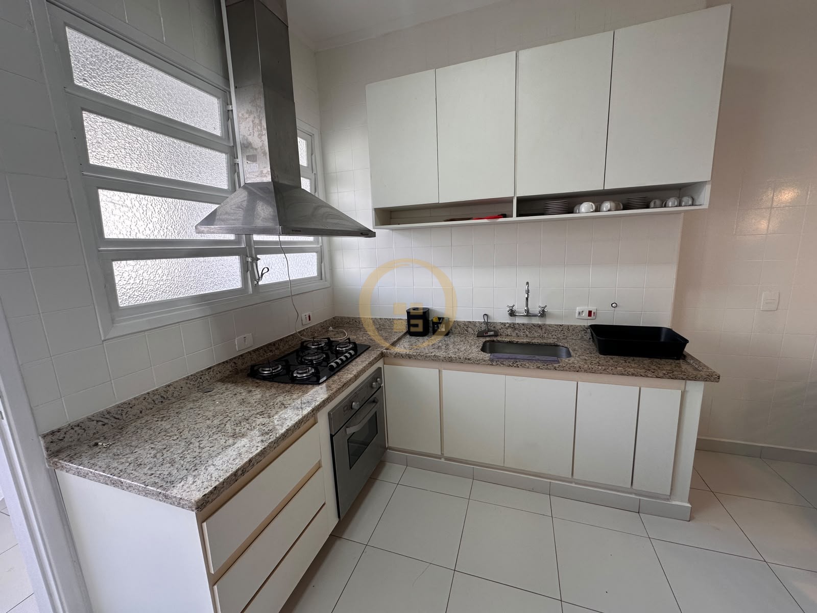 Apartamento-3-dormitorios-Pitangueiras