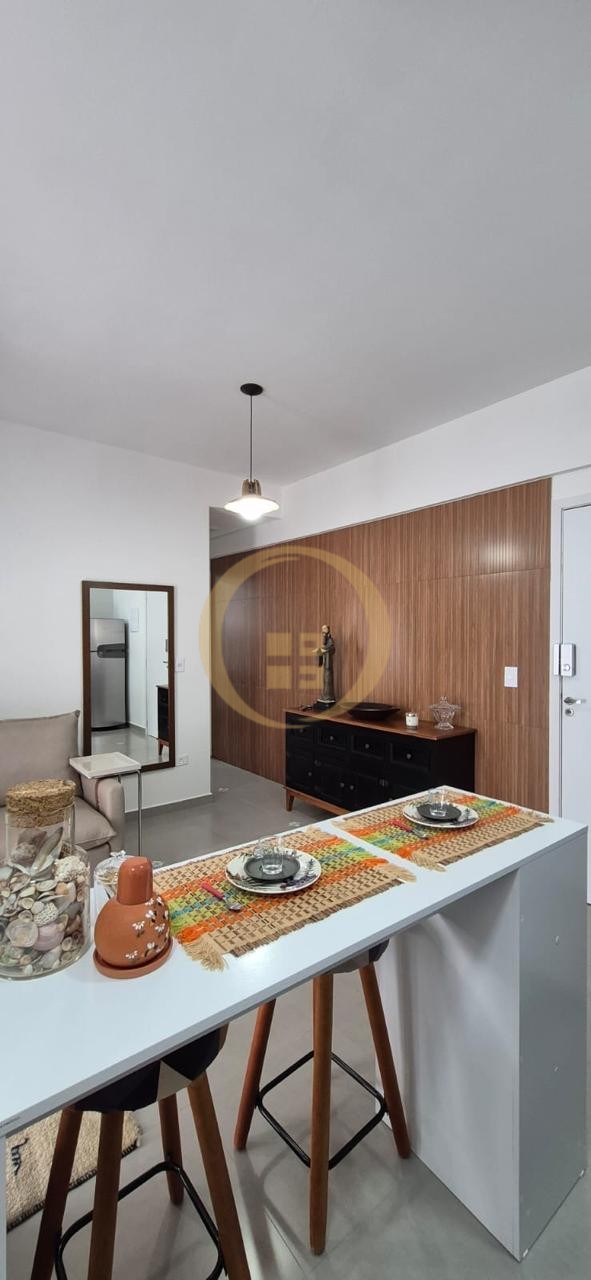 Apartamento na Praia da Enseada, Guarujá - SP