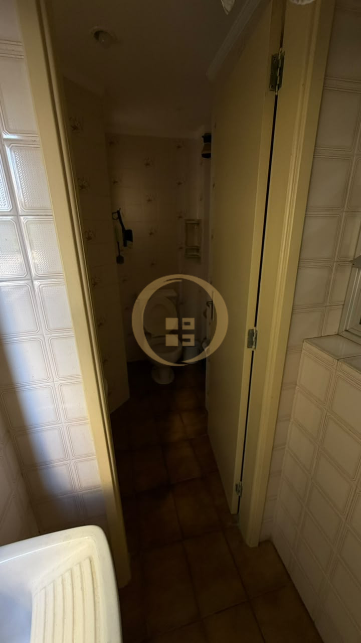 Apartamento na Praia da Enseada, Guarujá - SP