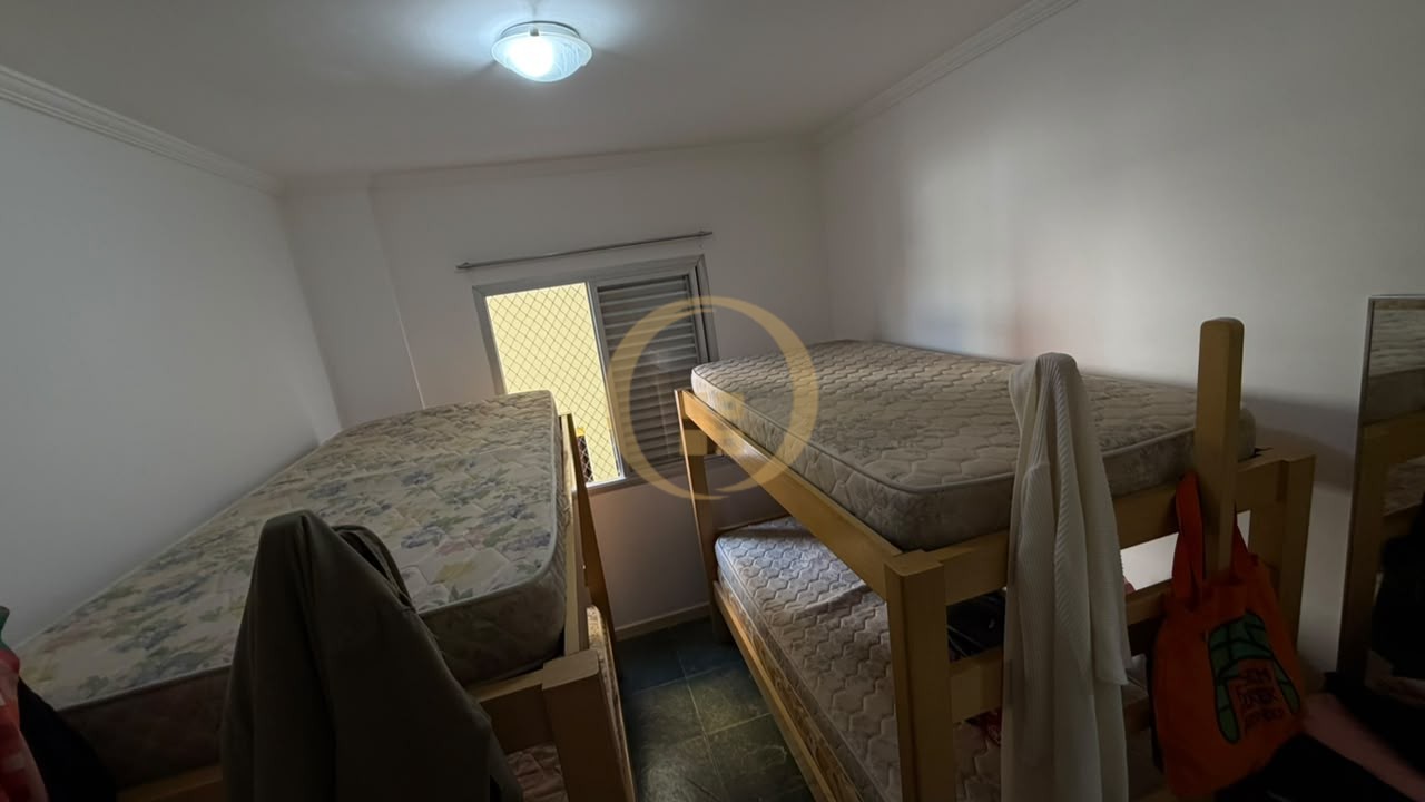 Apartamento na Praia da Enseada, Guarujá - SP