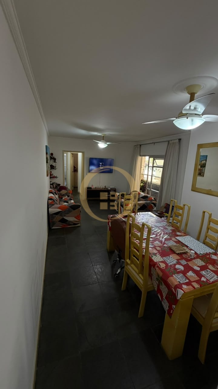 Apartamento na Praia da Enseada, Guarujá - SP
