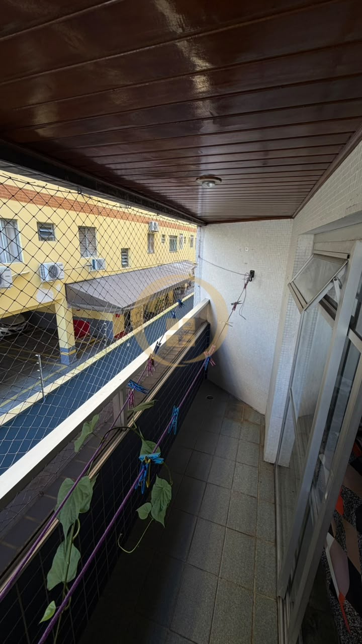 Apartamento na Praia da Enseada, Guarujá - SP