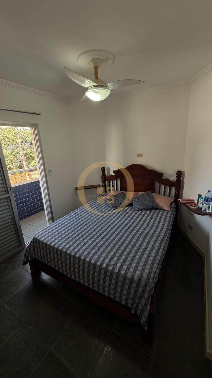 Apartamento na Praia da Enseada, Guarujá - SP