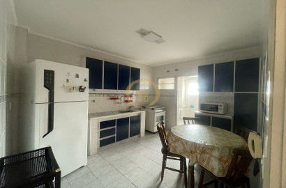 Apartamento na Praia das Pitangueiras, Guarujá - SP