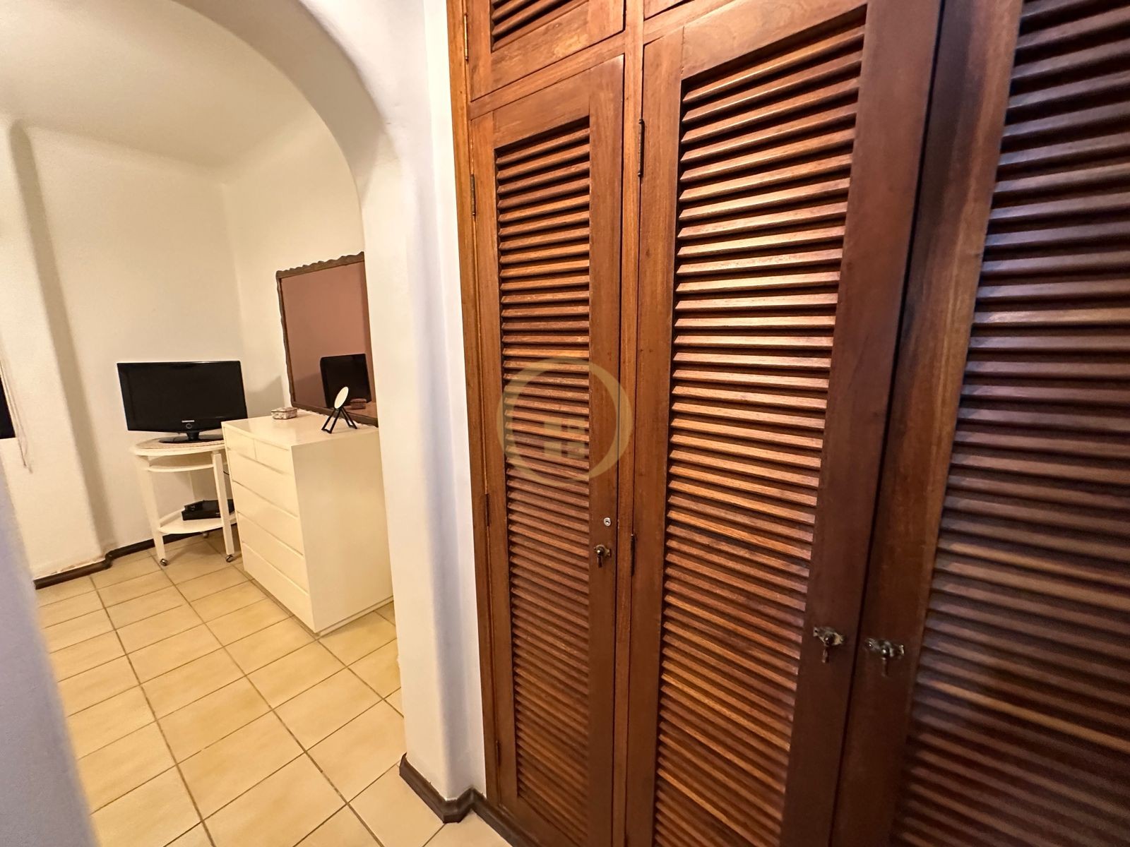 Apartamento na Praia da Enseada, Guarujá - SP