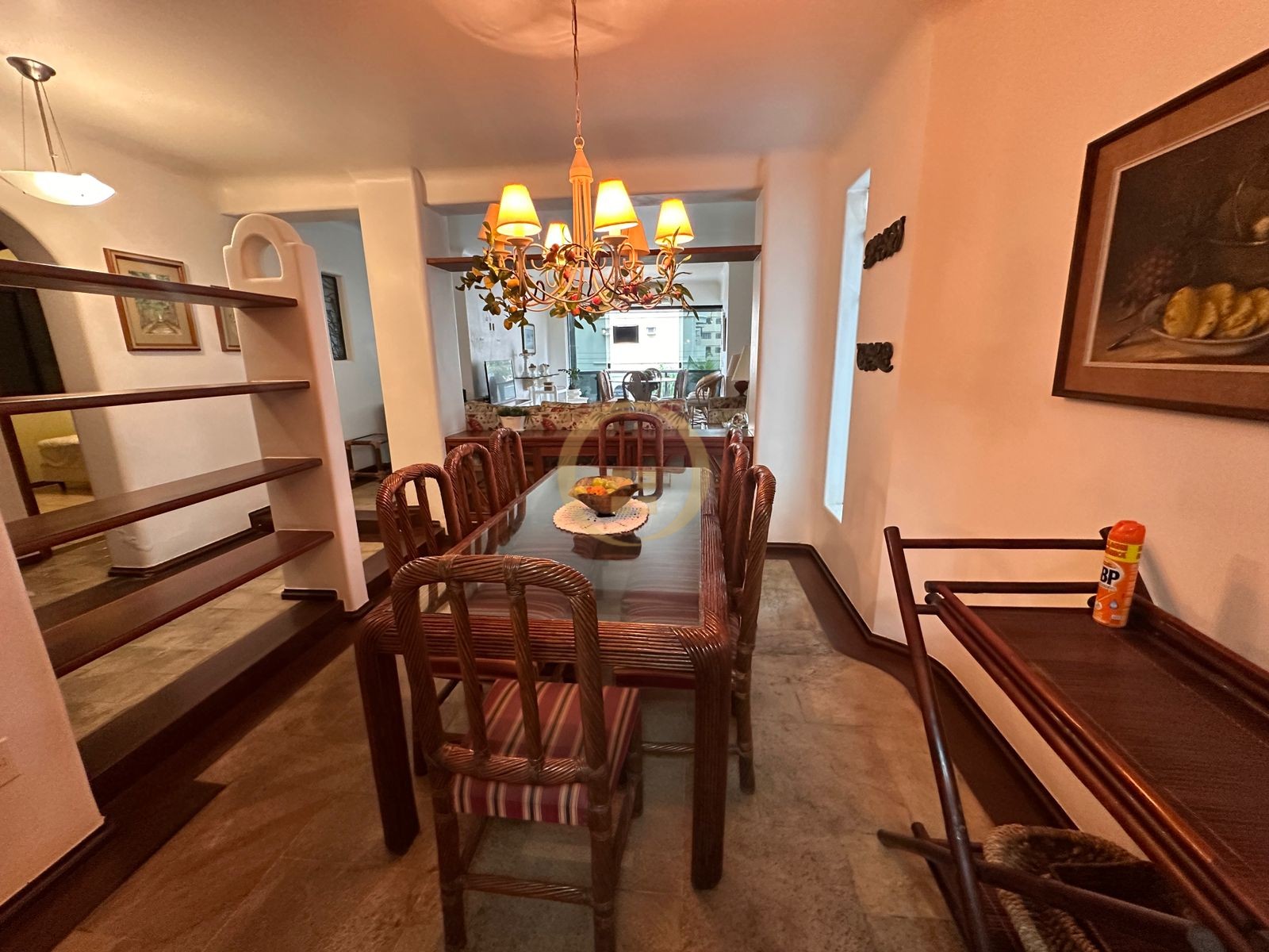 Apartamento na Praia da Enseada, Guarujá - SP