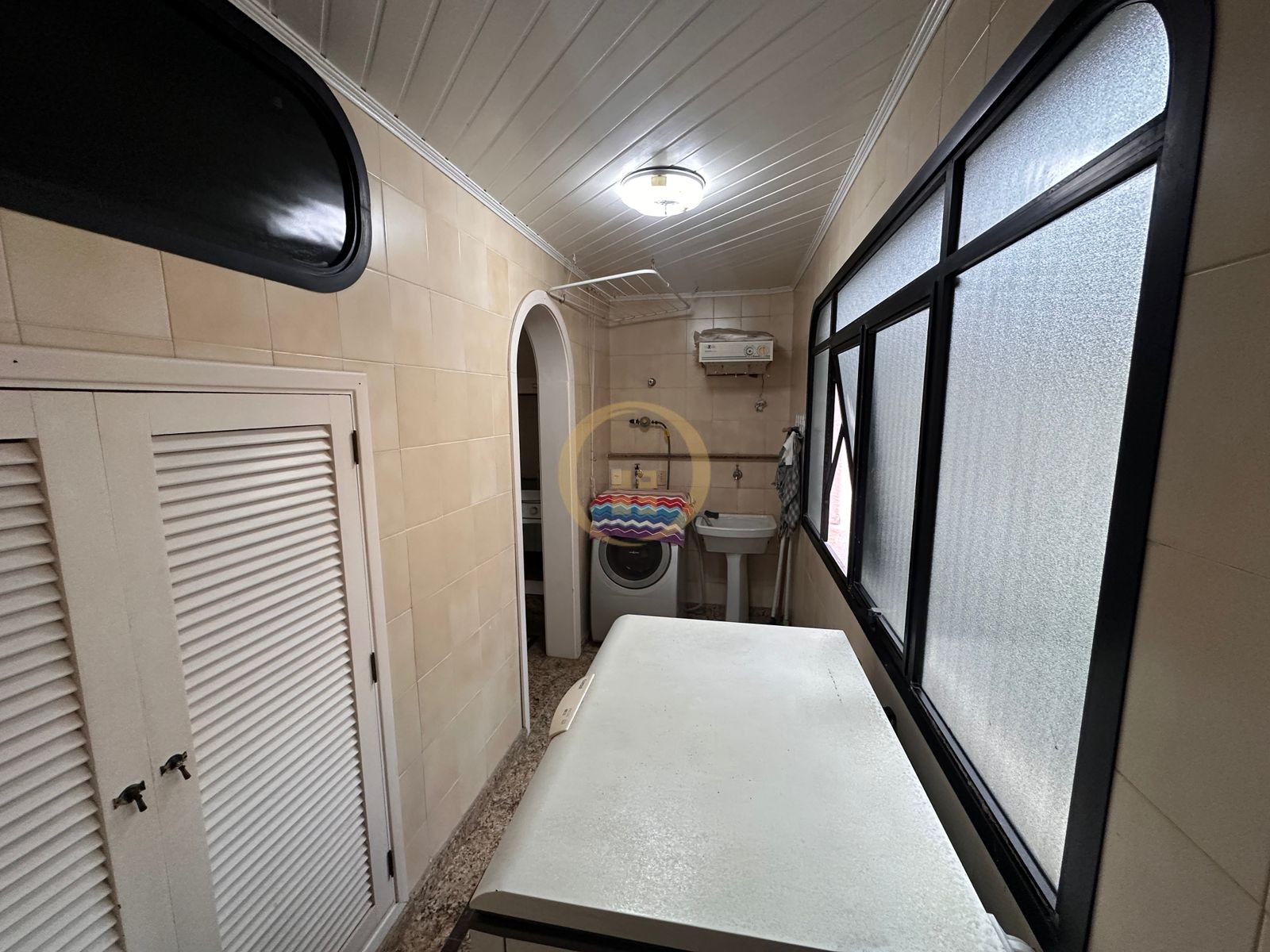 Apartamento na Praia da Enseada, Guarujá - SP