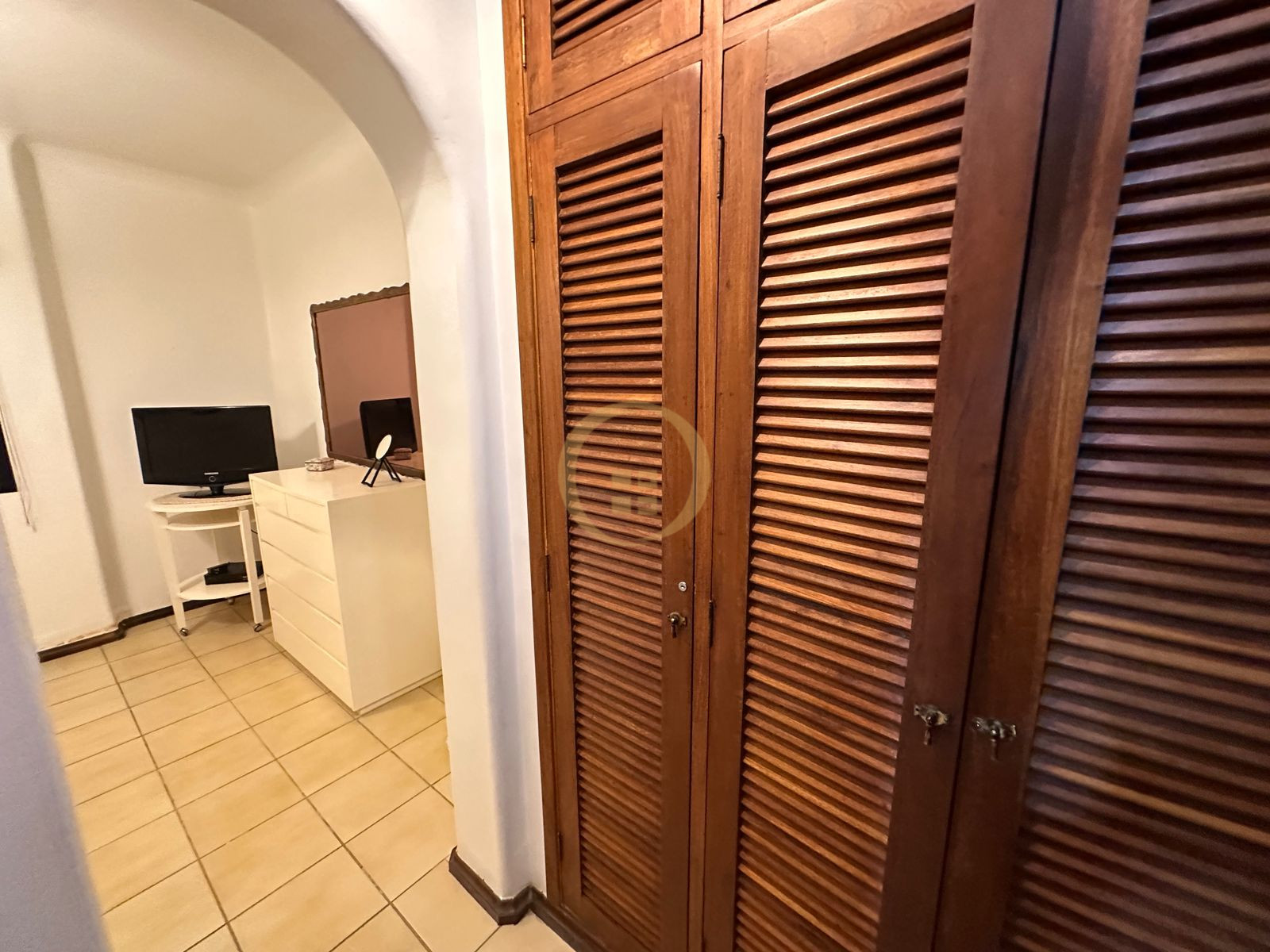 Apartamento na Praia da Enseada, Guarujá - SP