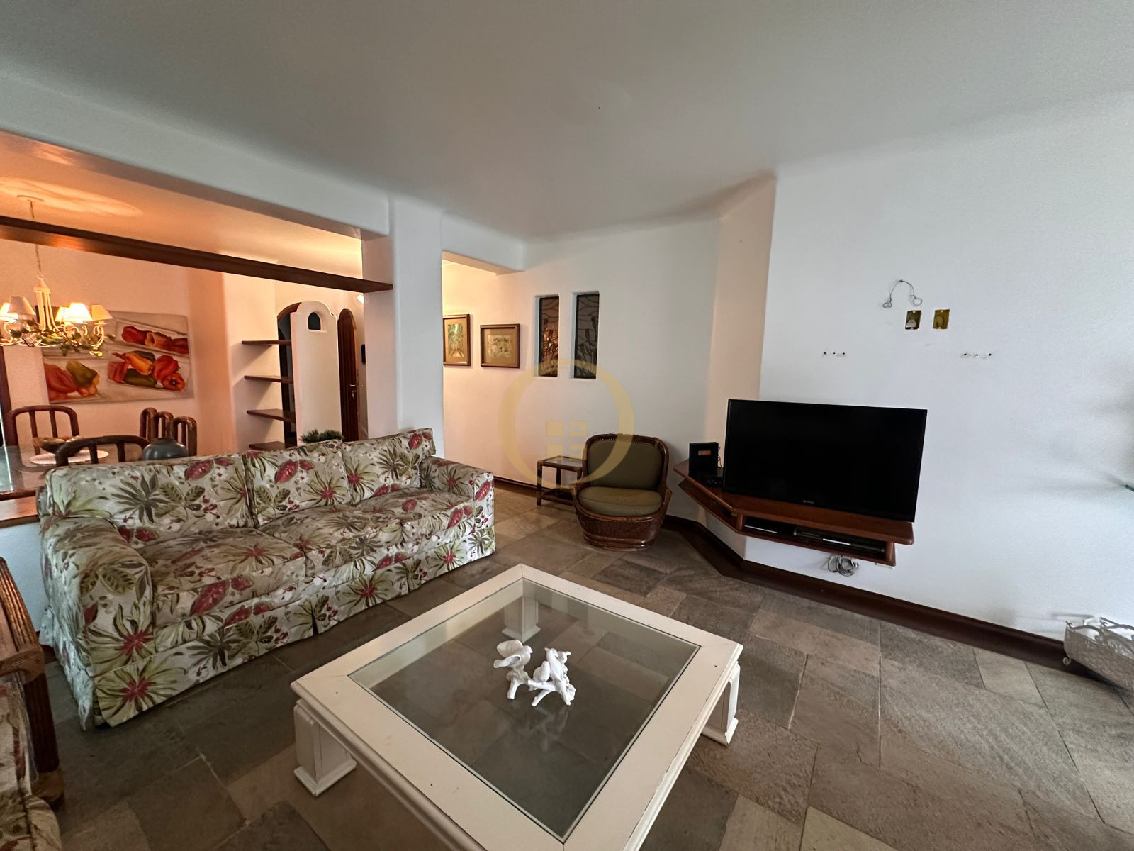 Apartamento na Praia da Enseada, Guarujá - SP