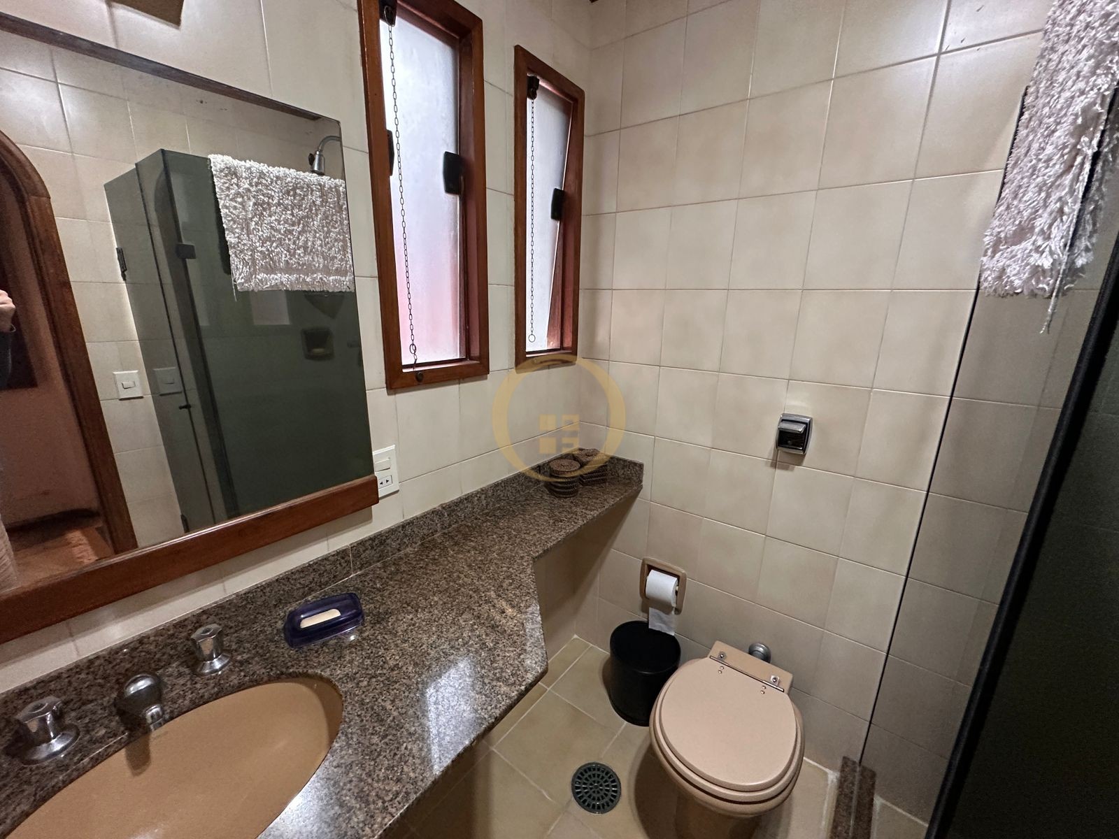 Apartamento na Praia da Enseada, Guarujá - SP