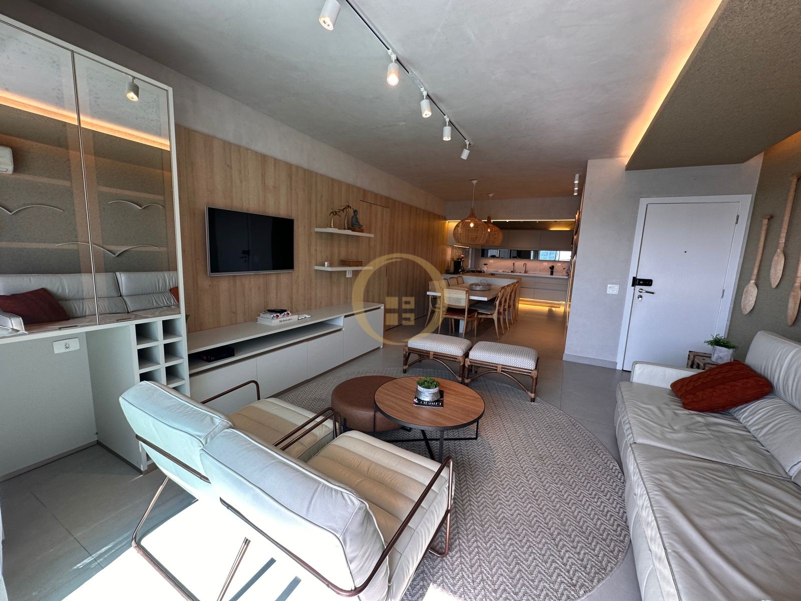 Apartamento Frente ao Mar nas Pitangueiras, Guarujá - SP
