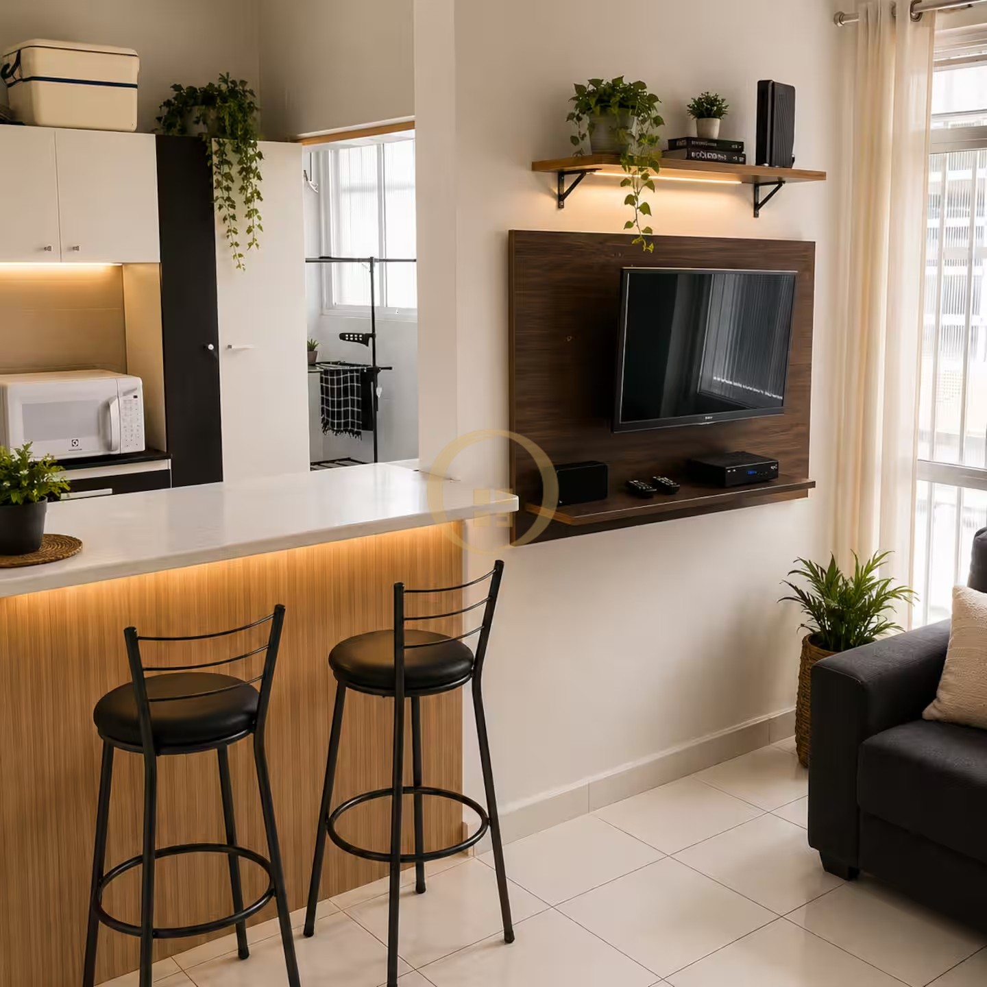 Apartamento na Praia da Enseada, Guarujá - SP