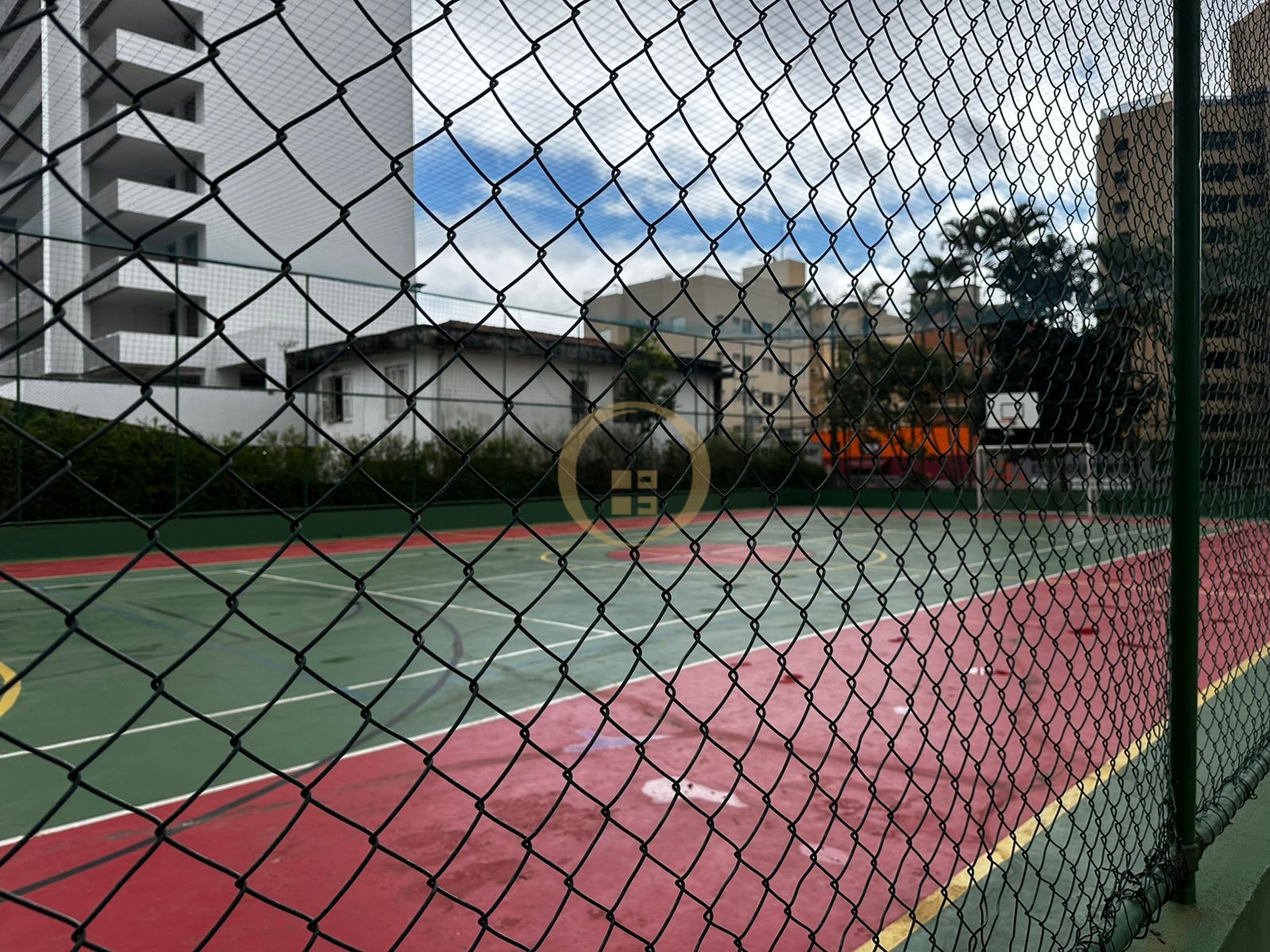 Apartamento na Praia da Enseada, Guarujá - SP
