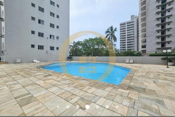 Apartamento na Praia da Enseada, Guarujá - SP