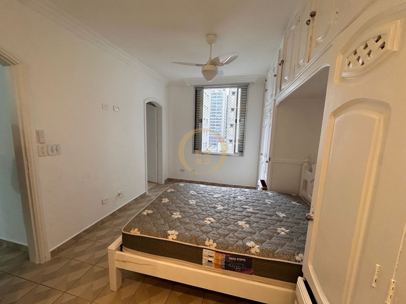 Apartamento Frente ao Mar nas Pitangueiras, Guarujá - SP